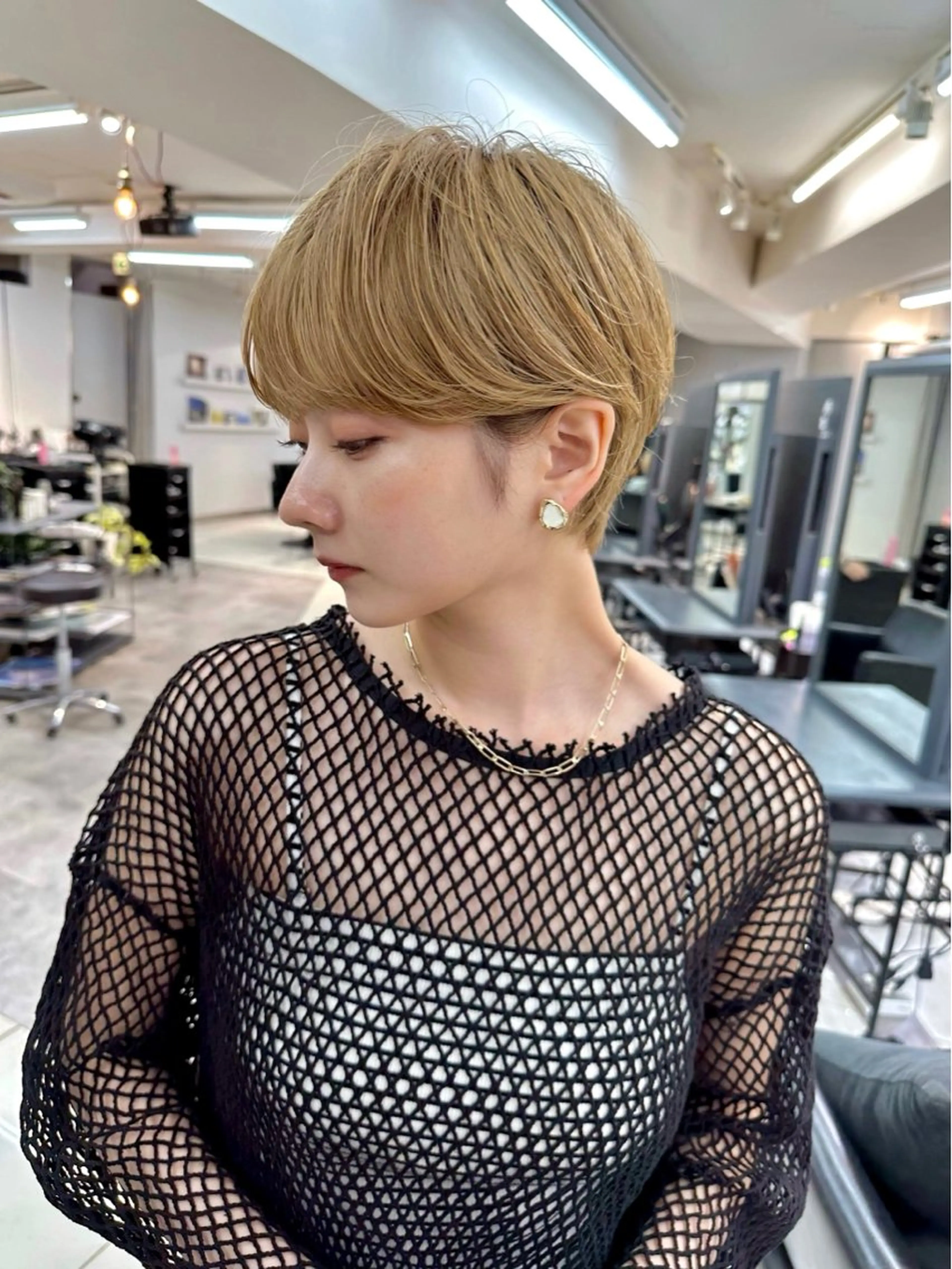 ショート カット 骨格診断で絶対可愛い ✨丸みショート✨凌弥のヘアスタイル