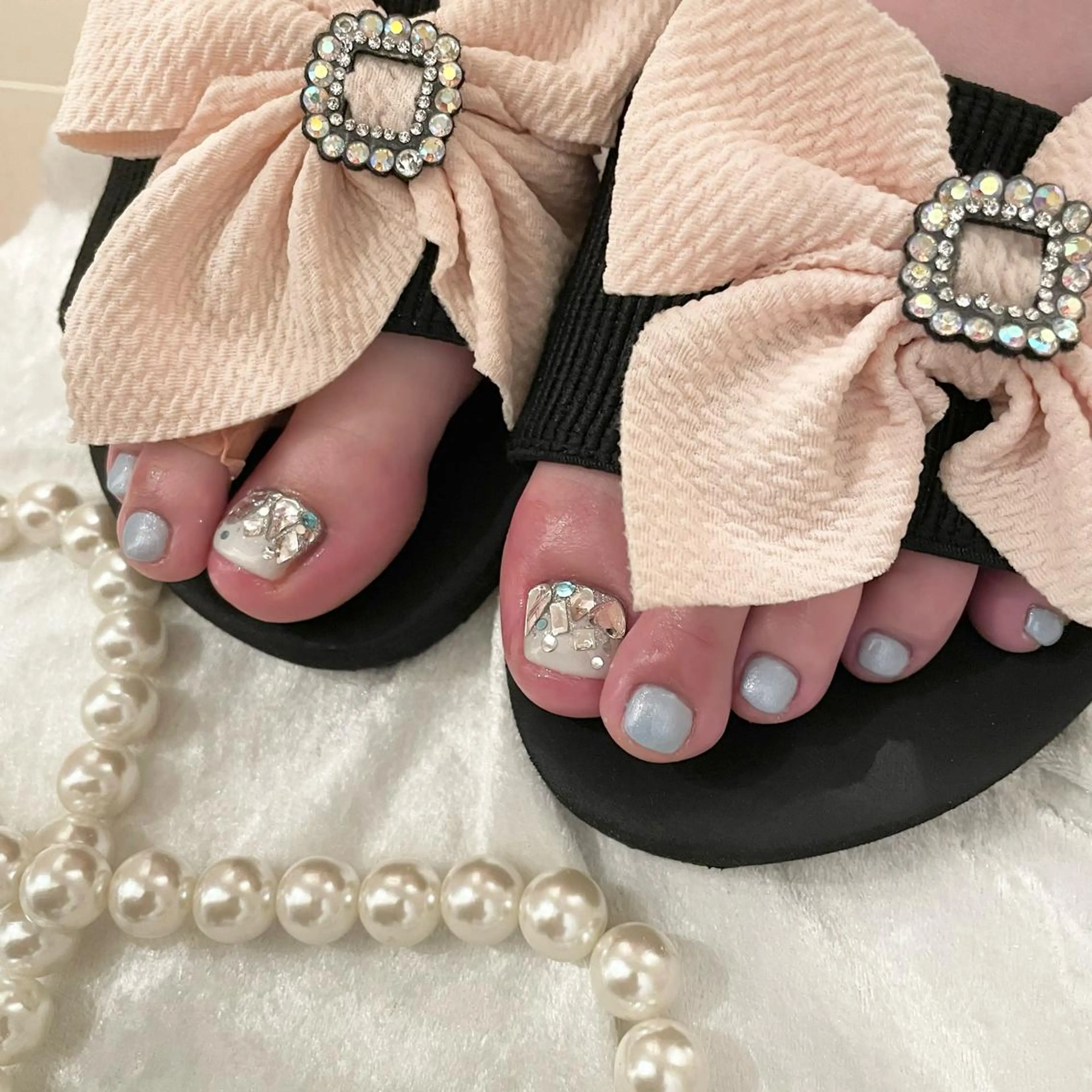 ネイル ドライヘッドスパ 名古屋駅徒歩5分のエステ・リラクイメージ