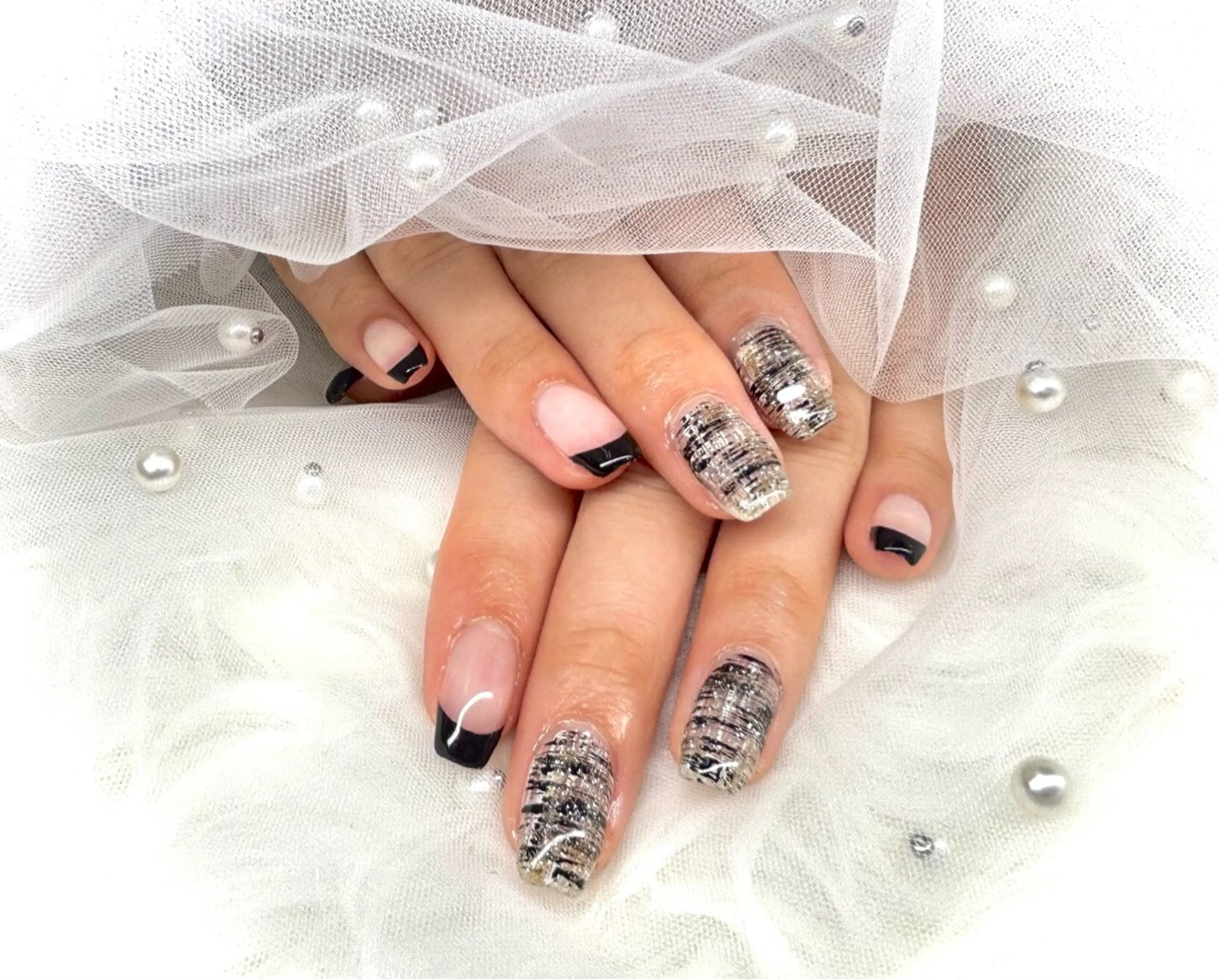 ミディアム ハンドネイル GG houseのネイルデザイン