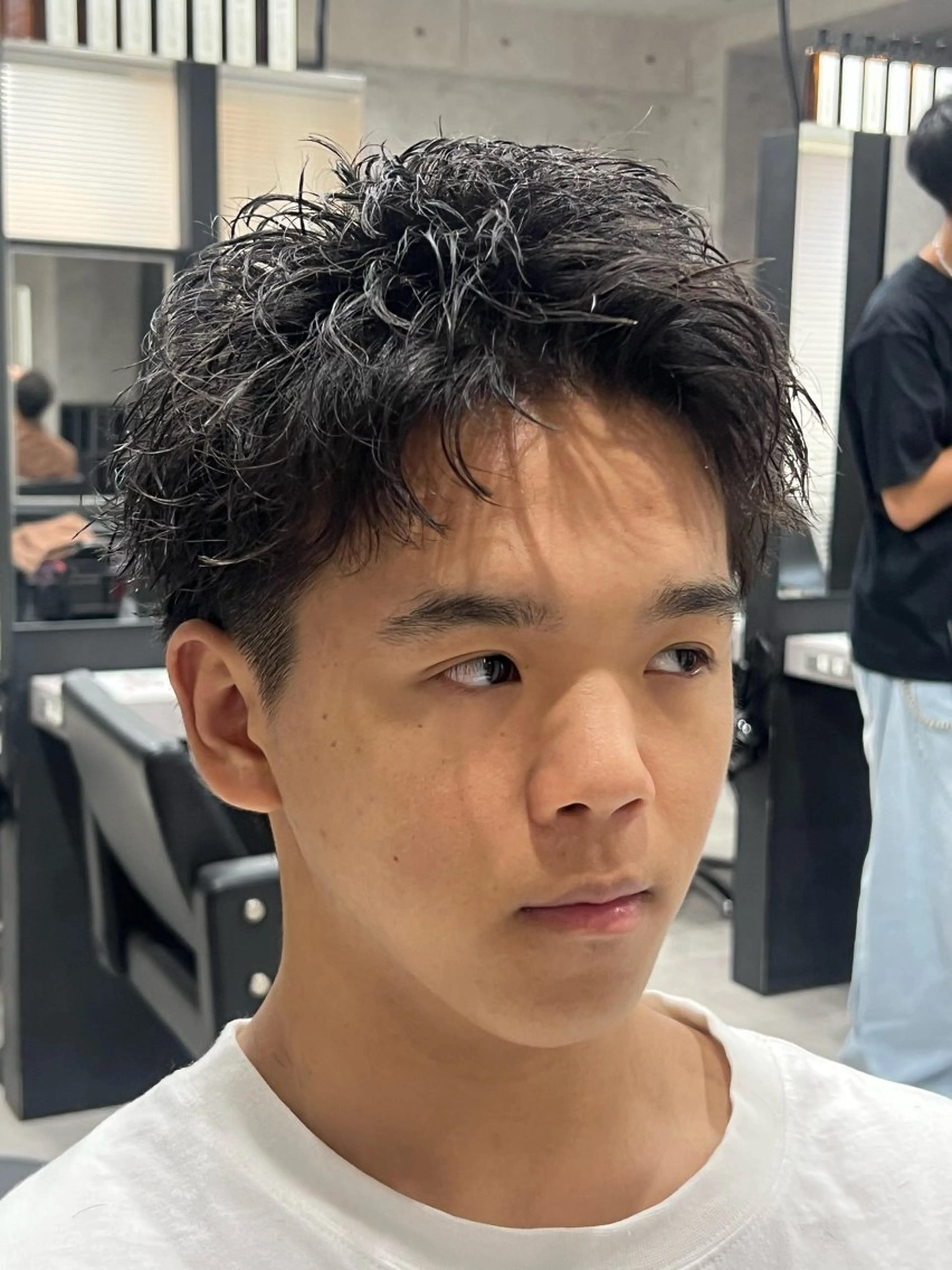 ショート メンズ アップバング メンズパーマ カット 🔥メンズ特化美容師 💥小倉大和💥のヘアスタイル