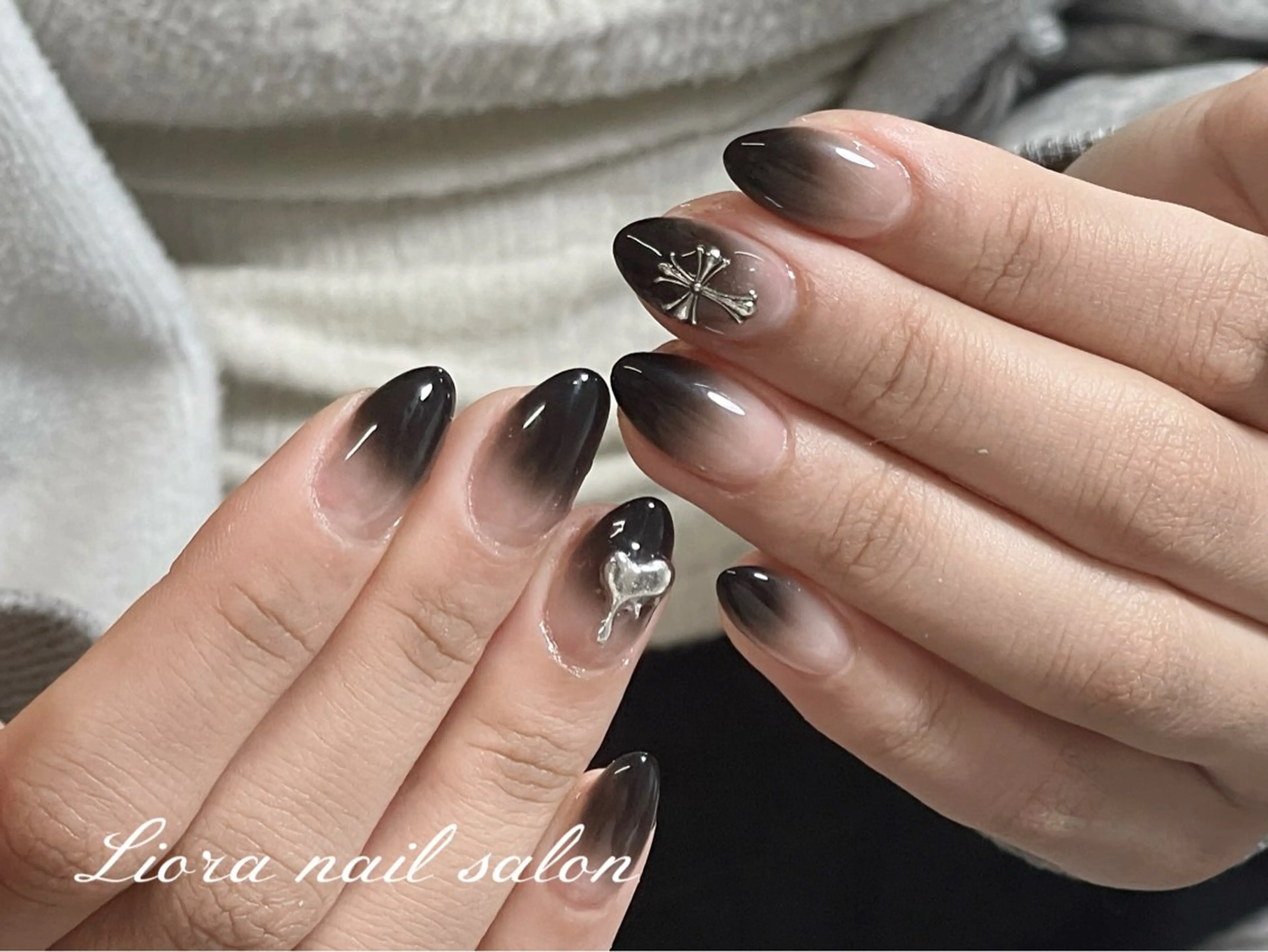 ネイル チークネイル フットネイル フレンチネイル ジェルネイル ガーリー ハンドネイル Liora nail スカルプ専門店のネイルデザイン