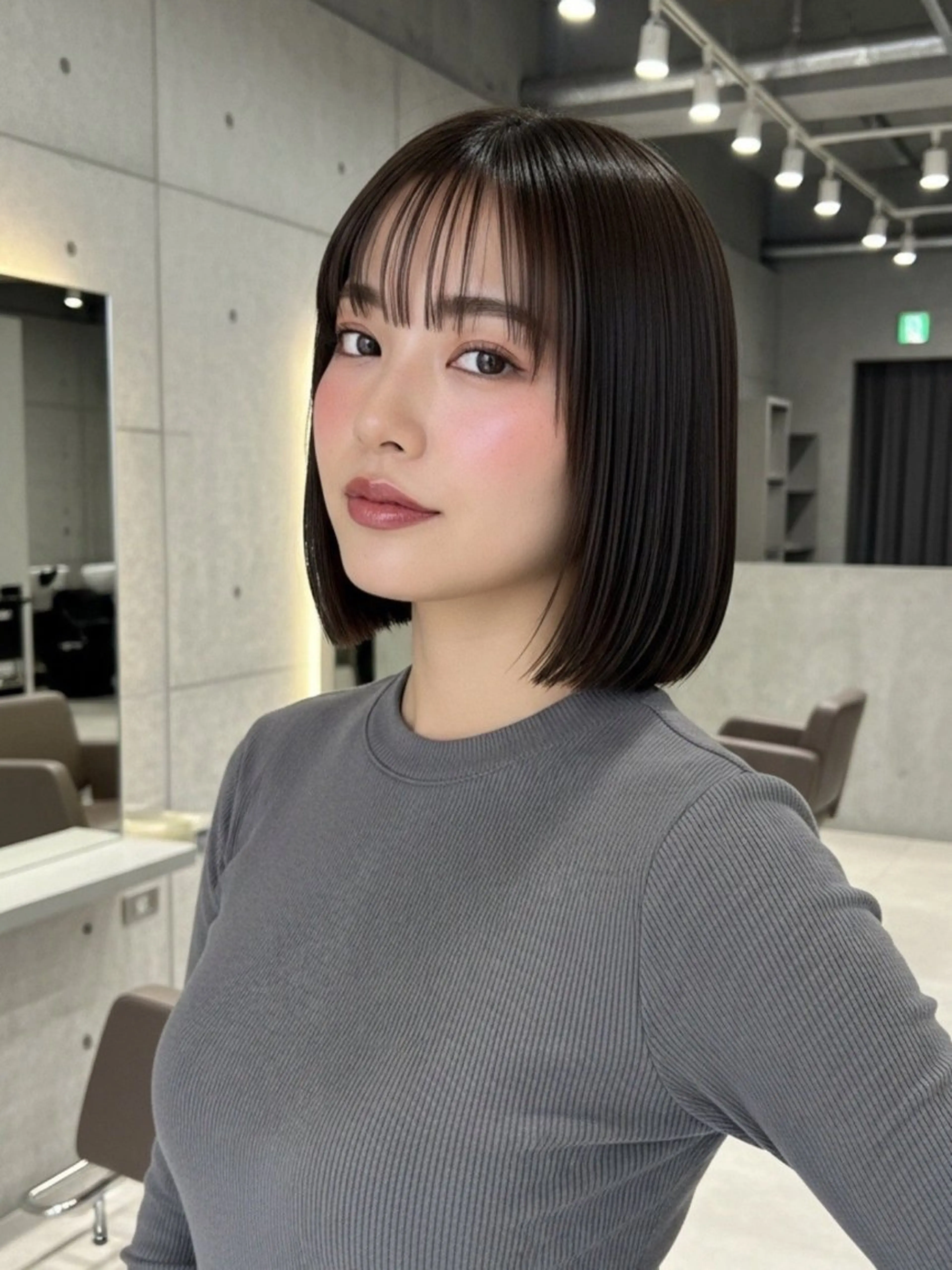 ミディアム 似合わせボブ✖️ 韓国レイヤー✨小関のヘアスタイル