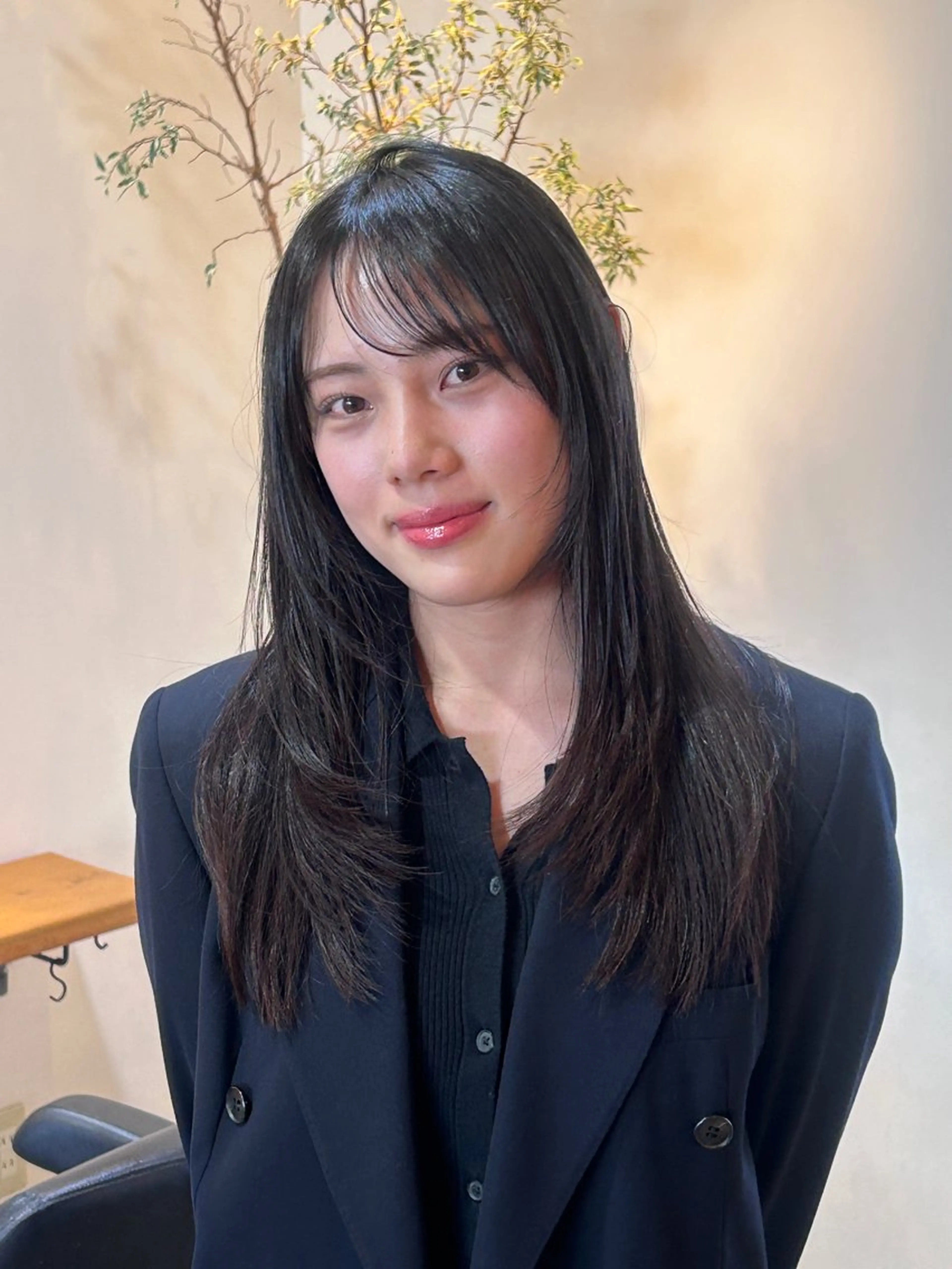 セミロング カラー カット ヘアカラー トリートメント ナチュラル大人っぽい スタイル　MAORIのヘアスタイル