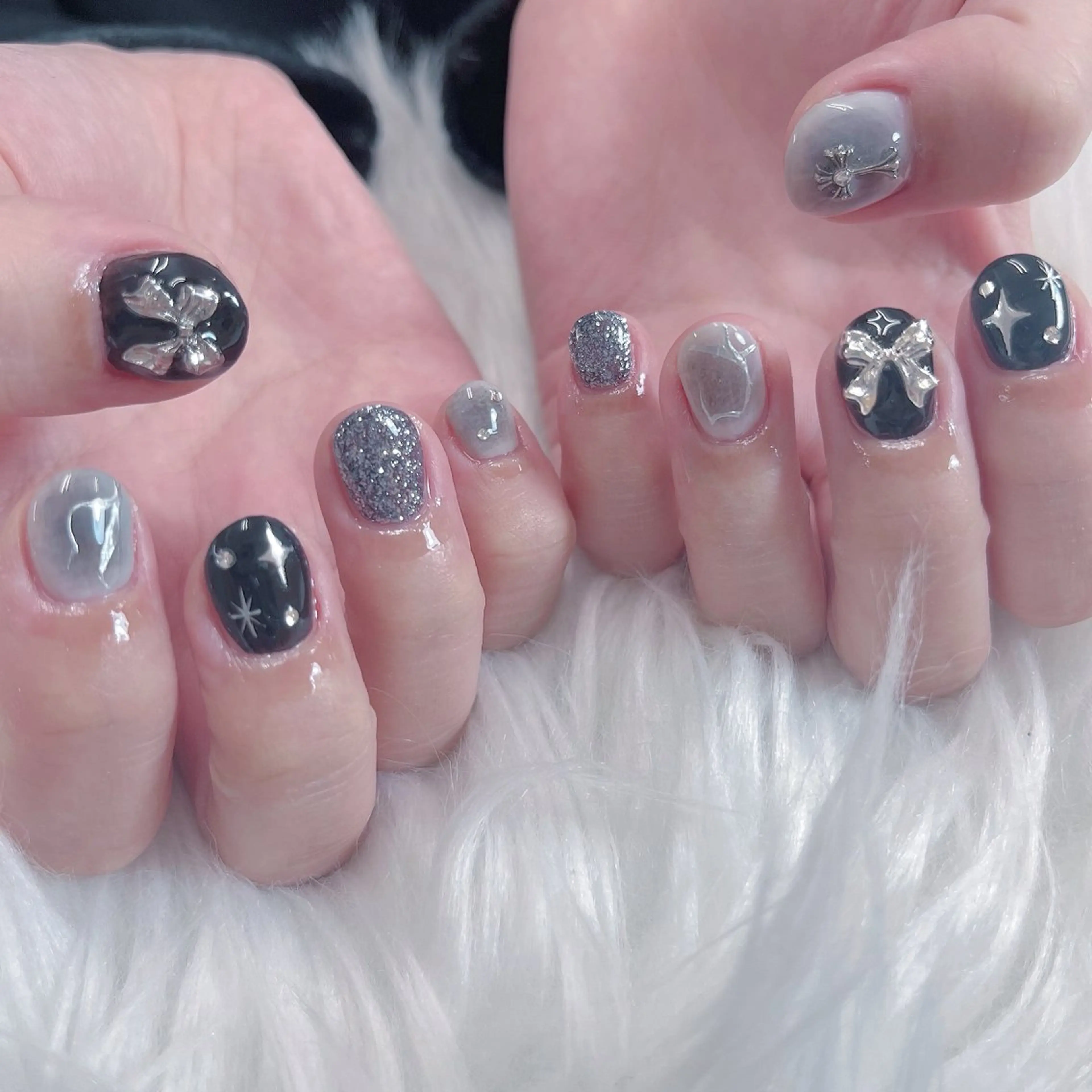 ネイル ハンドネイル Maya 🧊🫧‪のネイルデザイン