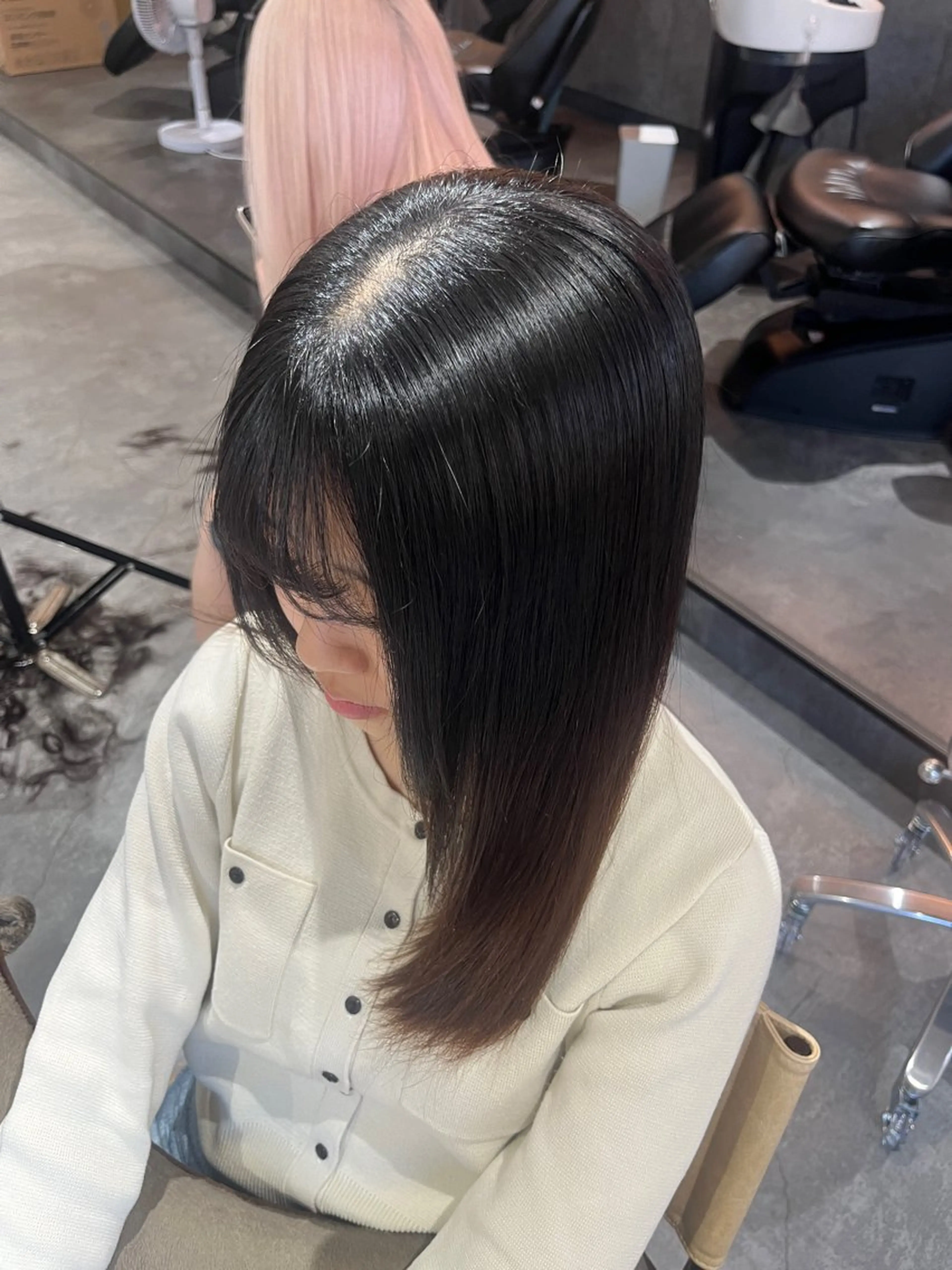 セミロング 縮毛矯正 美優 🪽🎀のヘアスタイル