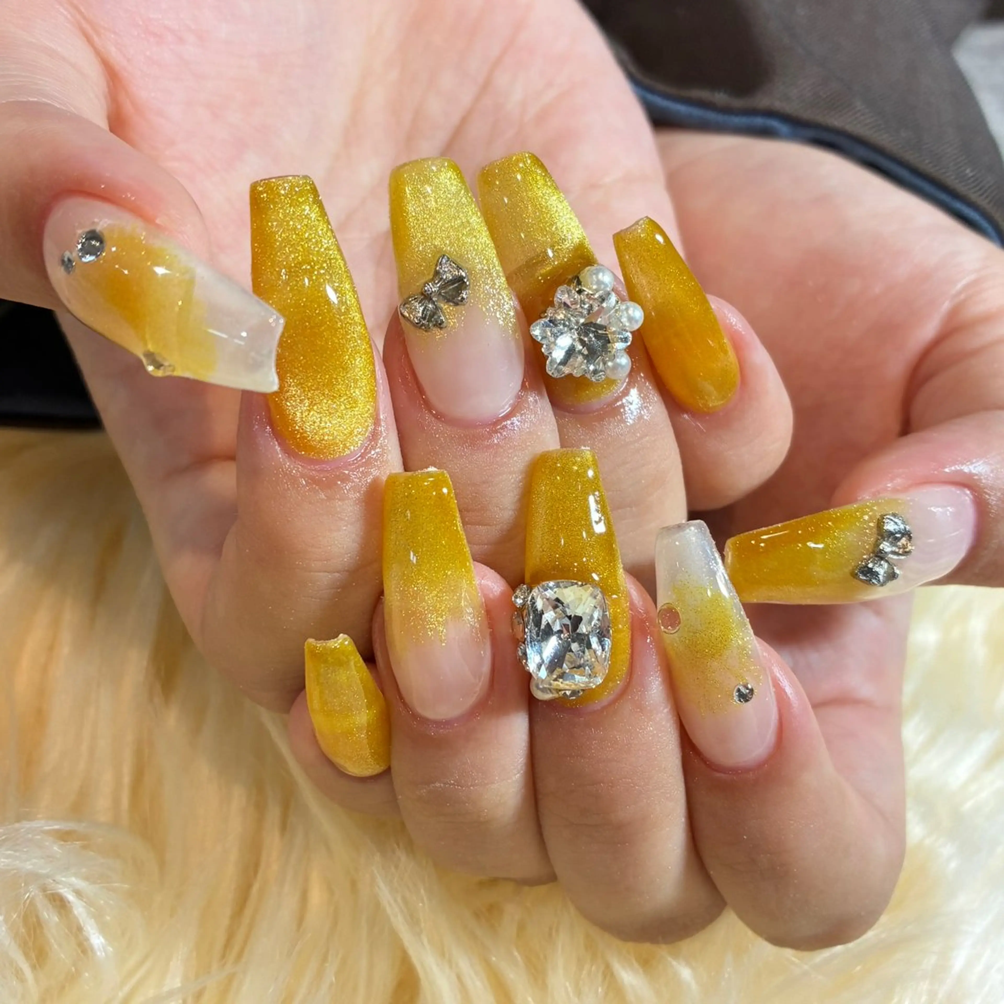 ネイル ハンドネイル Betty ✶のマツエク・マツパデザイン