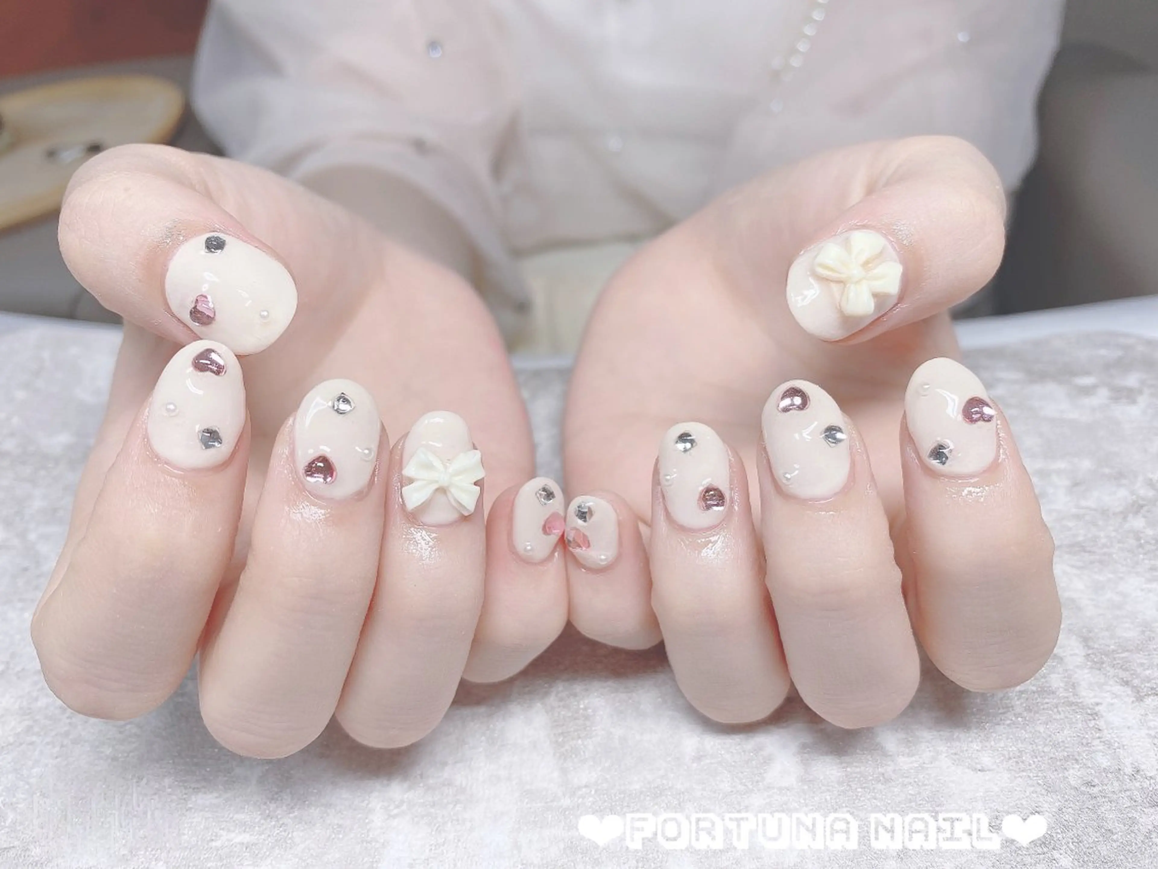 ネイル ハンドネイル ハンドケア Nail •Head スパFortunaのネイルデザイン