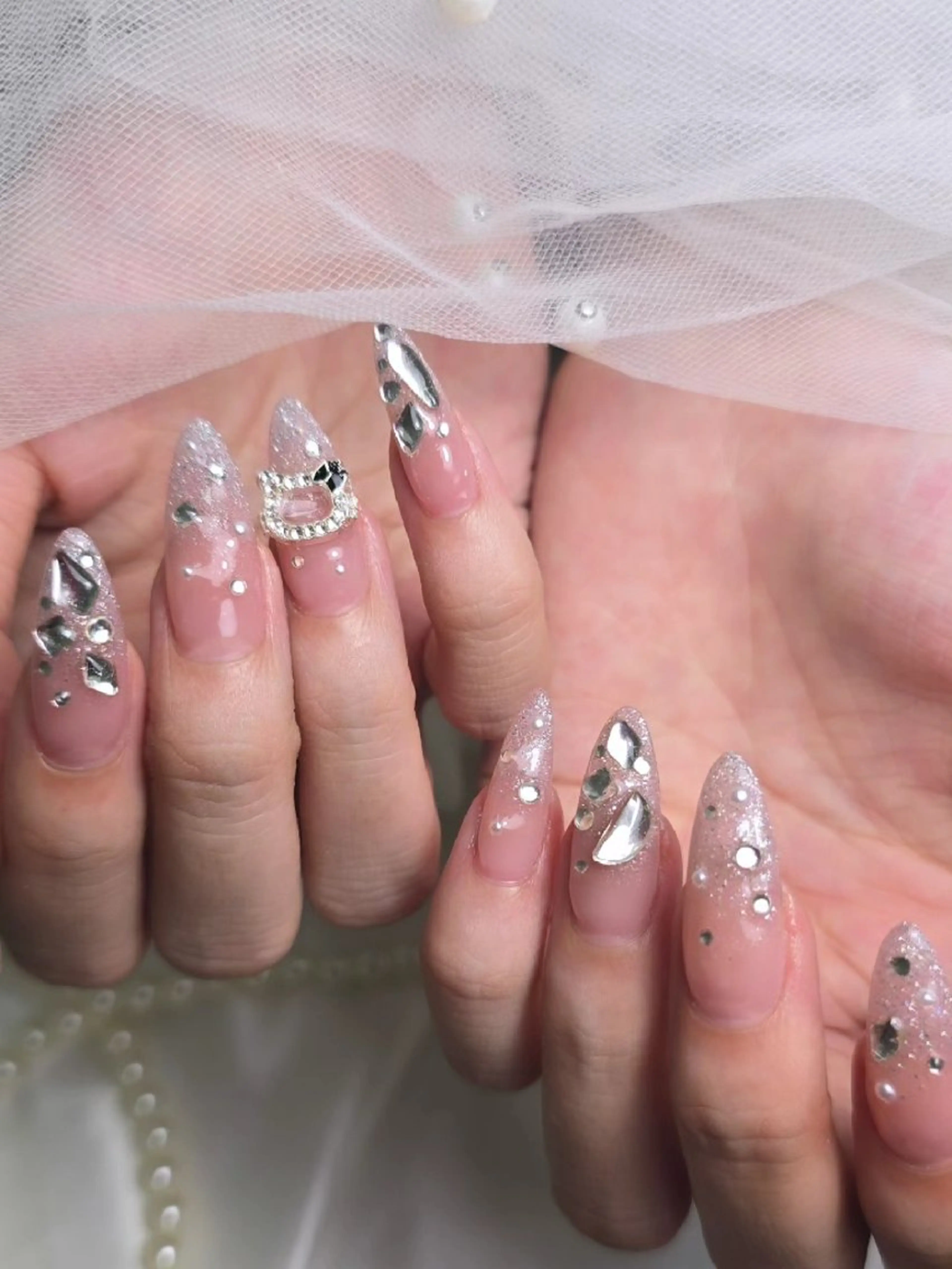 ネイル ビジュード ネイルのネイルデザイン