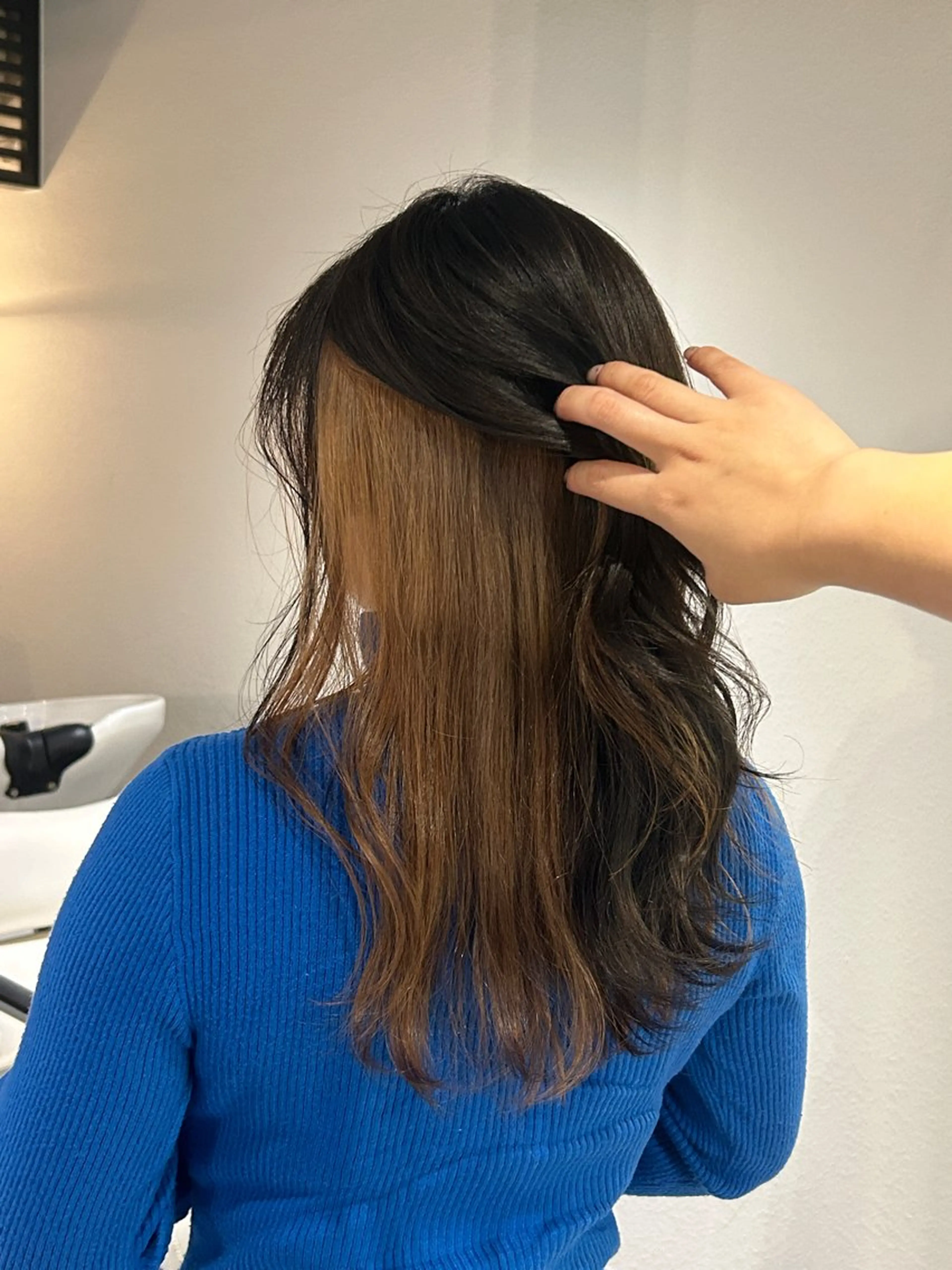 カラー ベージュカラー インナーカラー 🌟デザインカラー 久保悠那のヘアスタイル