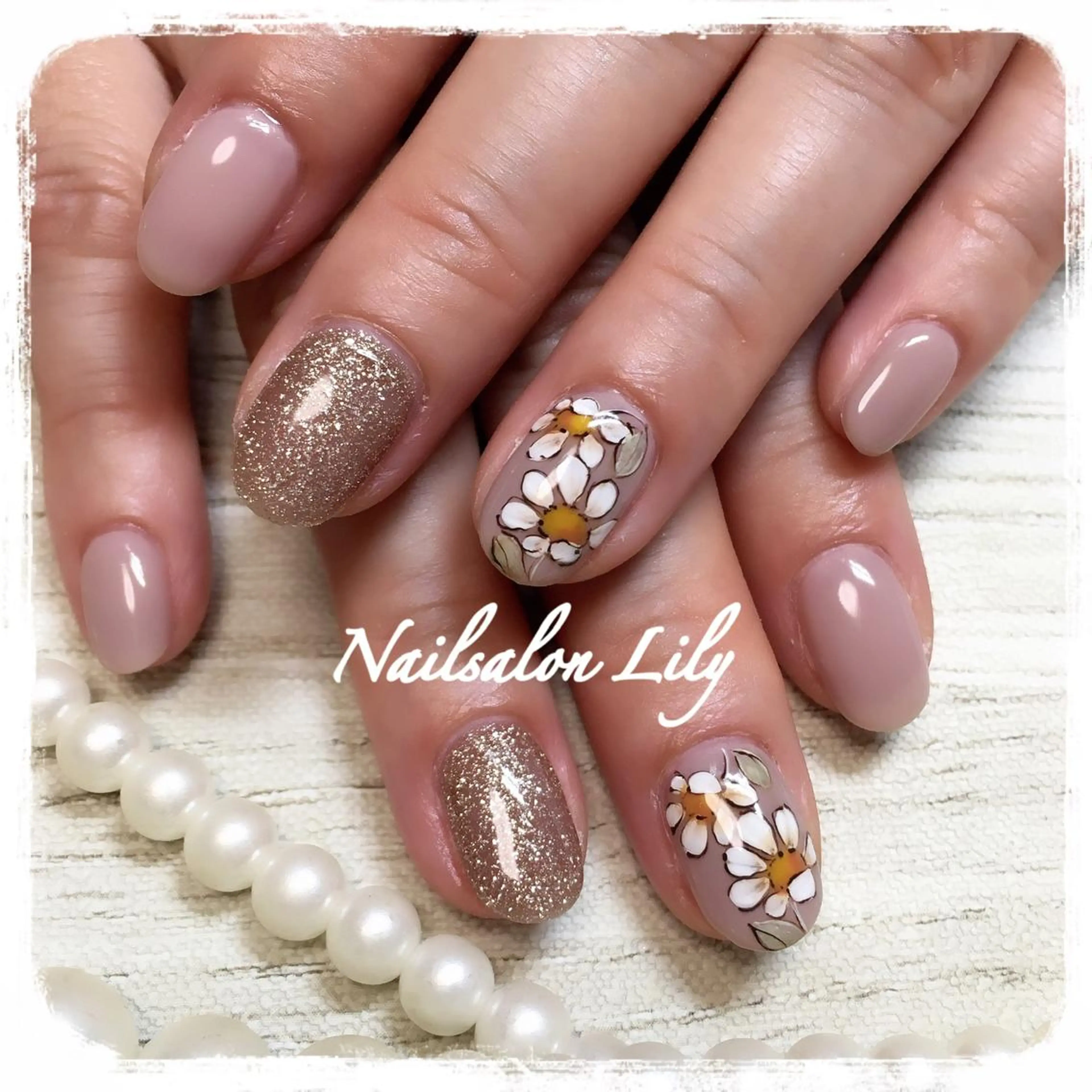 ネイル Nailsalon Lilyのネイルデザイン