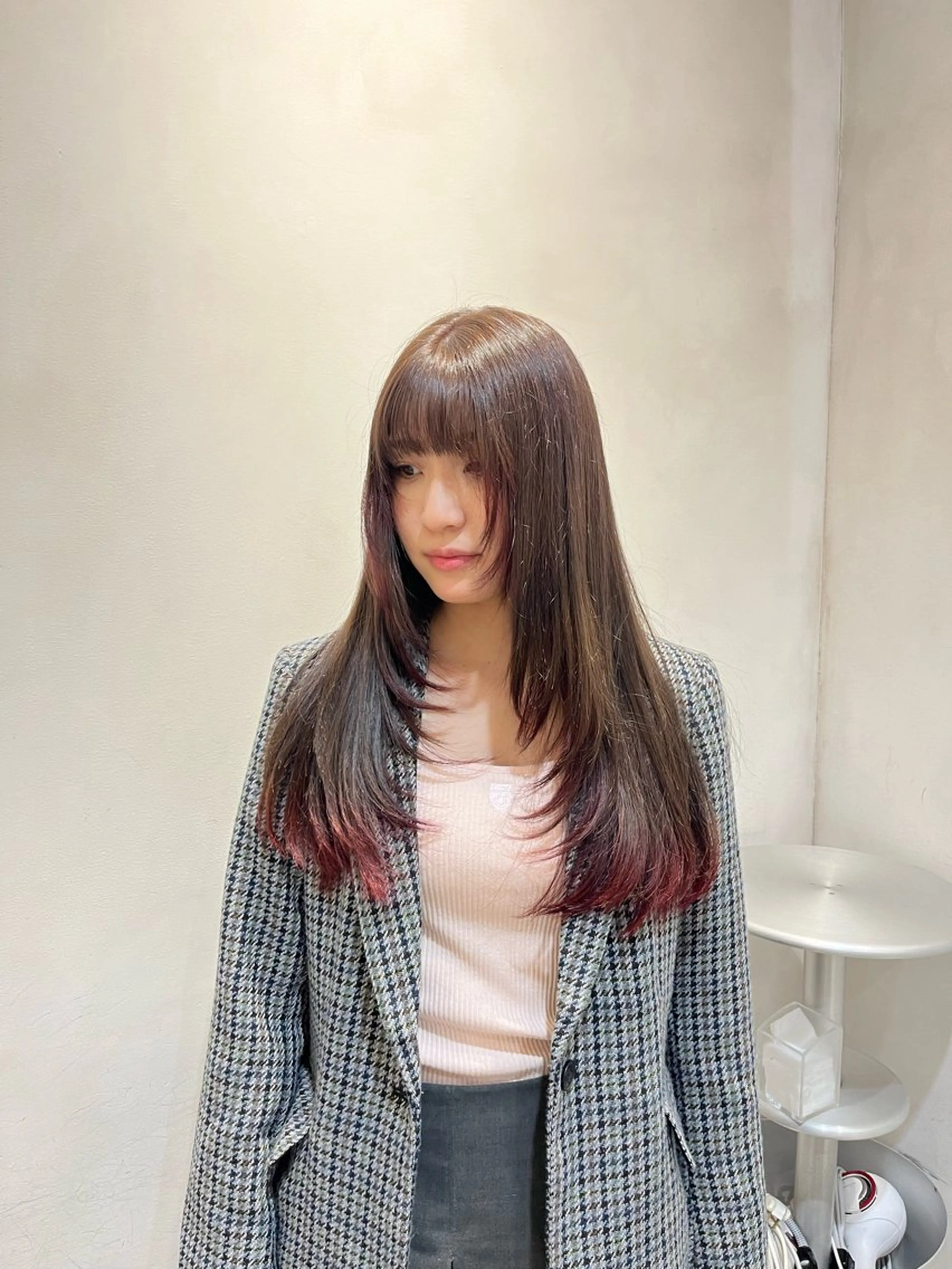 ロング レイヤーカット/ 透明感カラー/カナのヘアスタイル