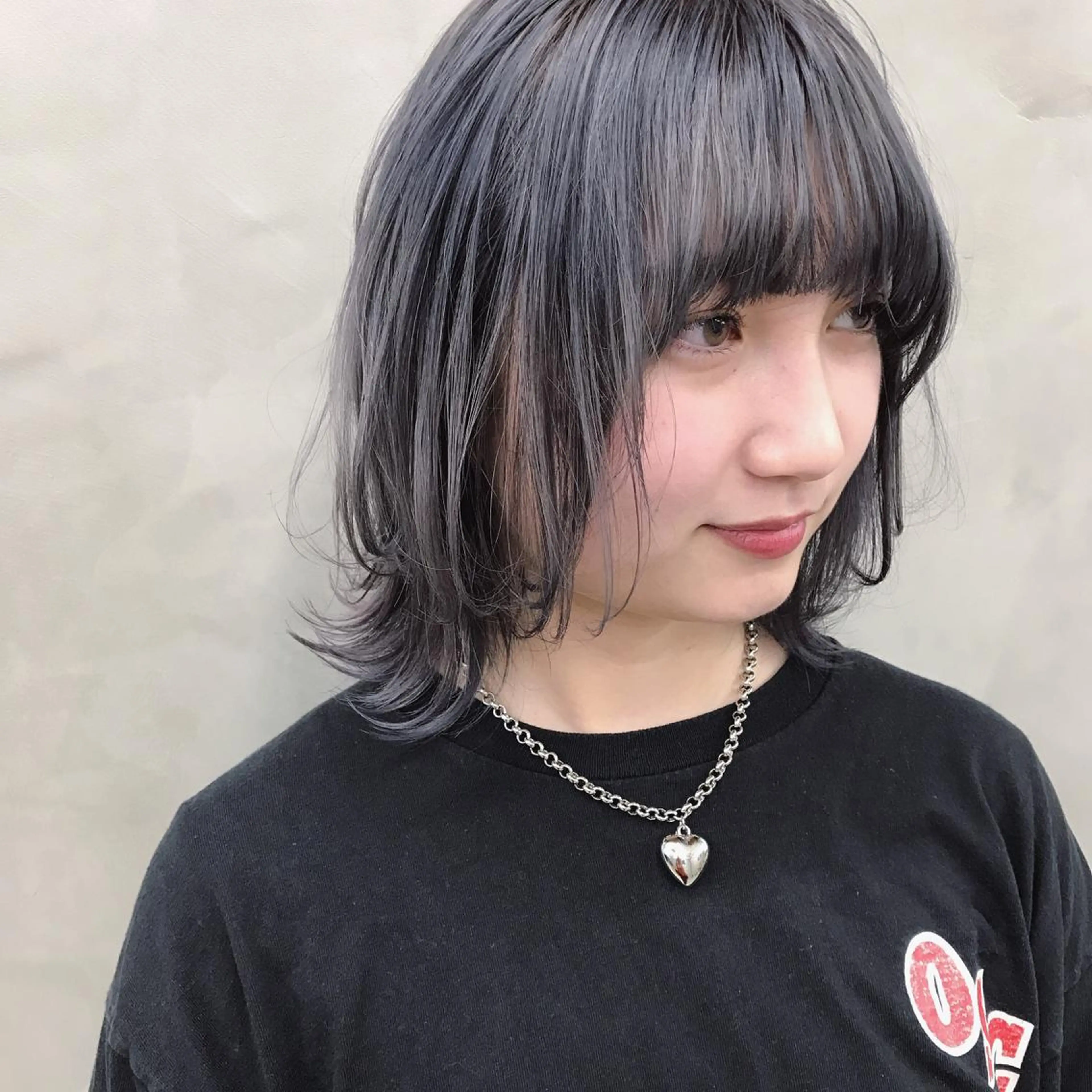 ミディアム カラー ブームボックス所属・🐝ハイトーンカラー hachi🐝のヘアスタイル