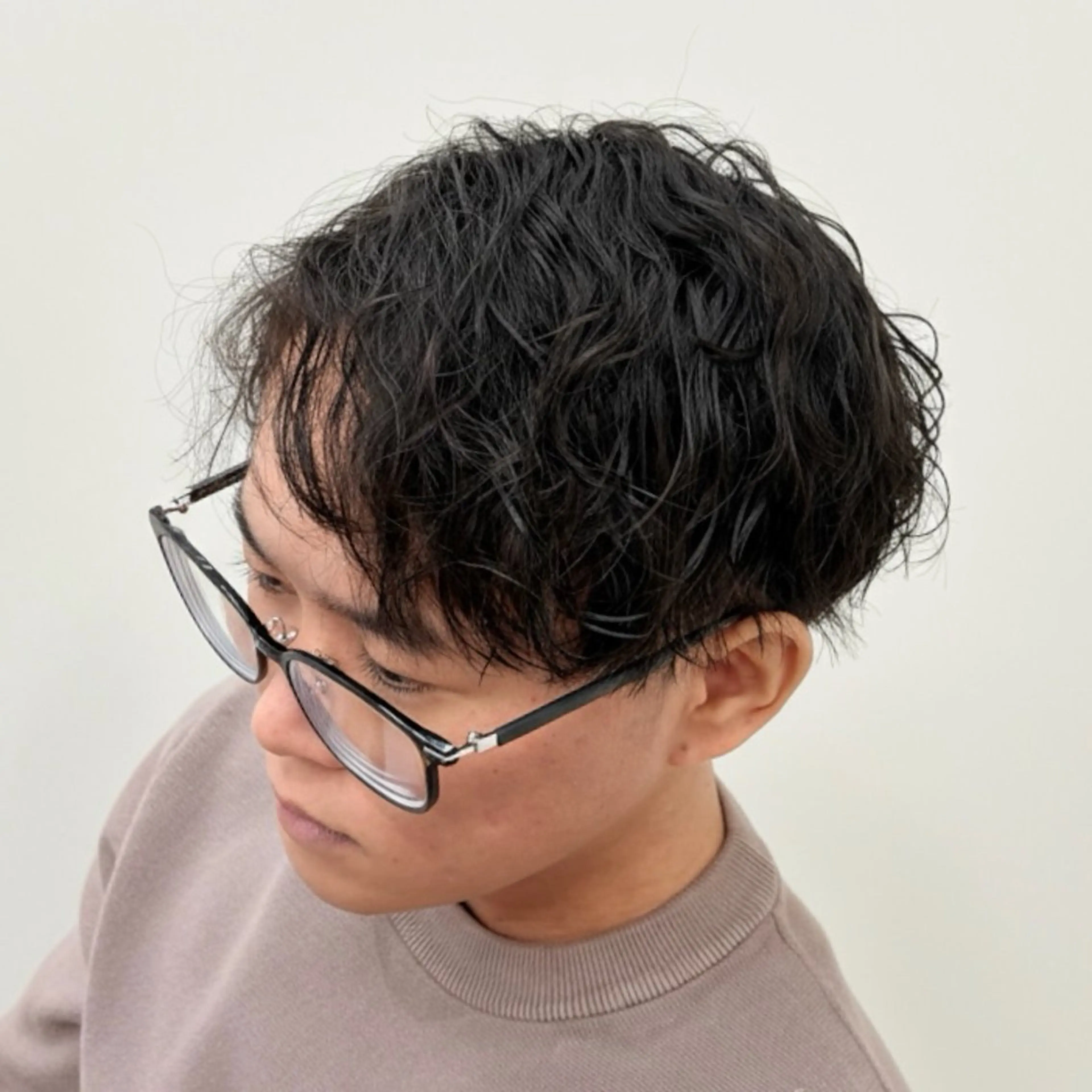 パーマ カット パーマ 成瀬スパイラル パーマ清水大隼のヘアスタイル