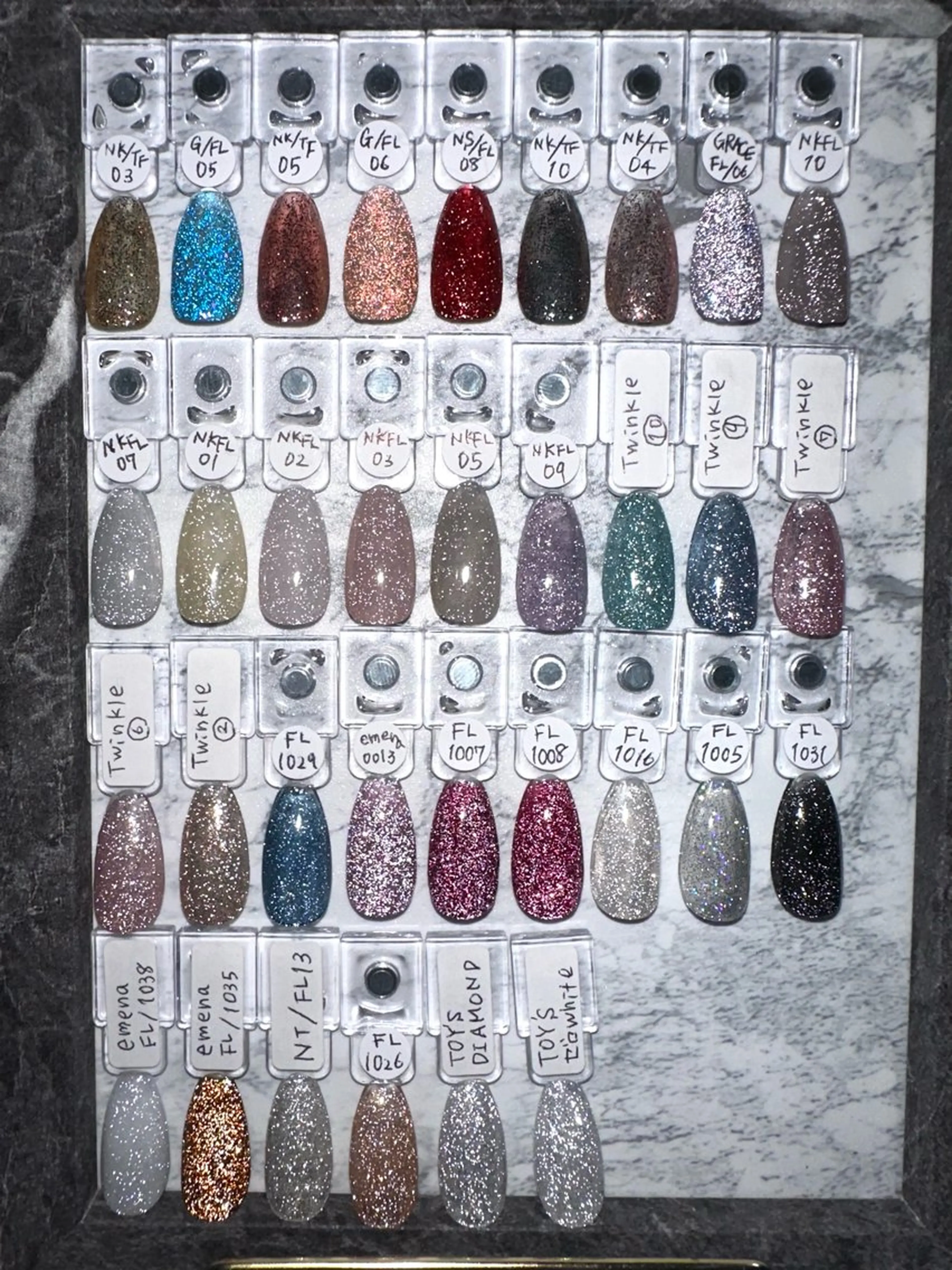 ネイル フラッシュネイル ラメ(グリッター) ワンカラーネイル ハンドネイル Nailist Erikaのネイルデザイン