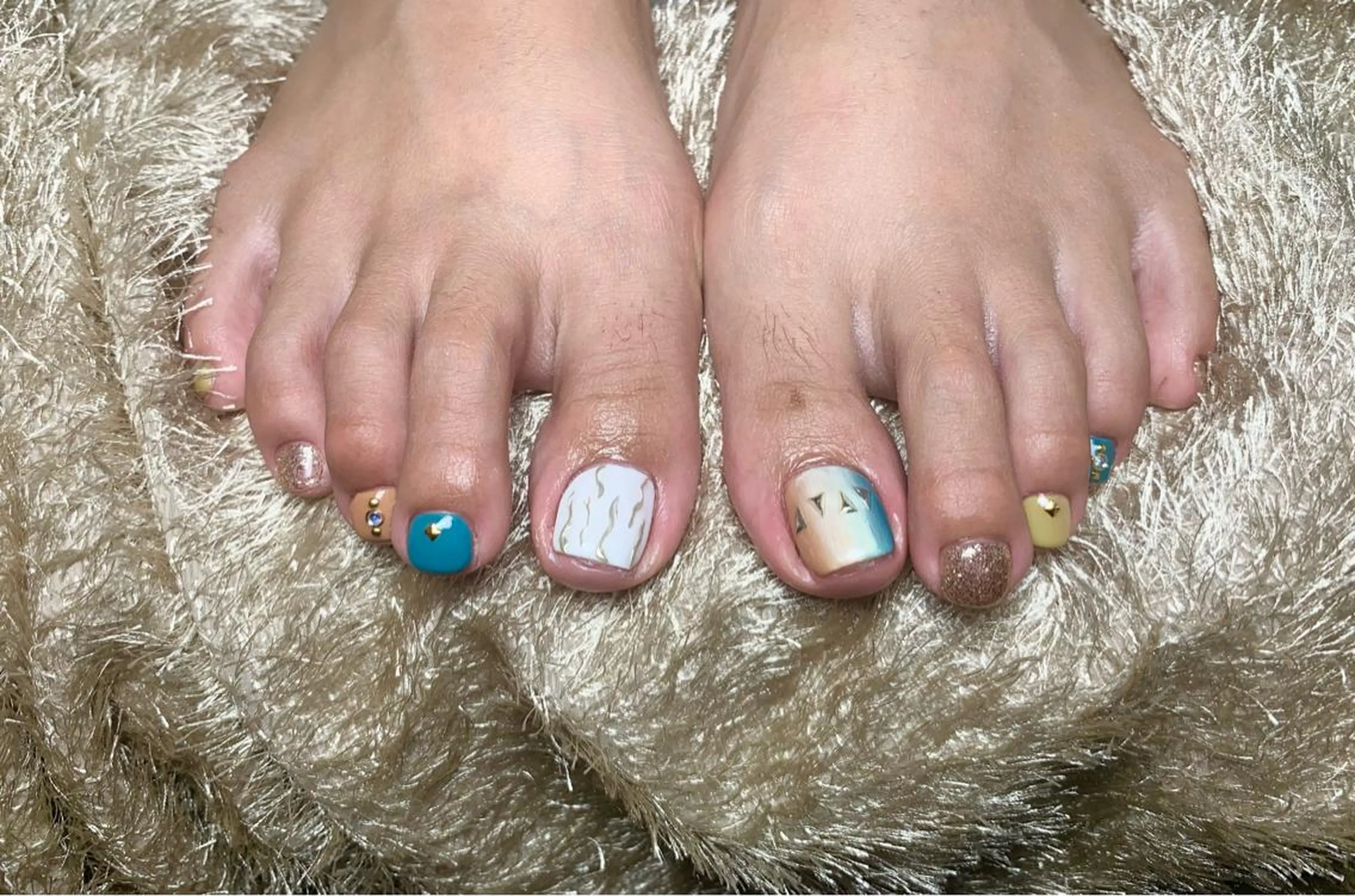 ネイル マルサンカクシカク所属・○△□ 守口市のネイルデザイン