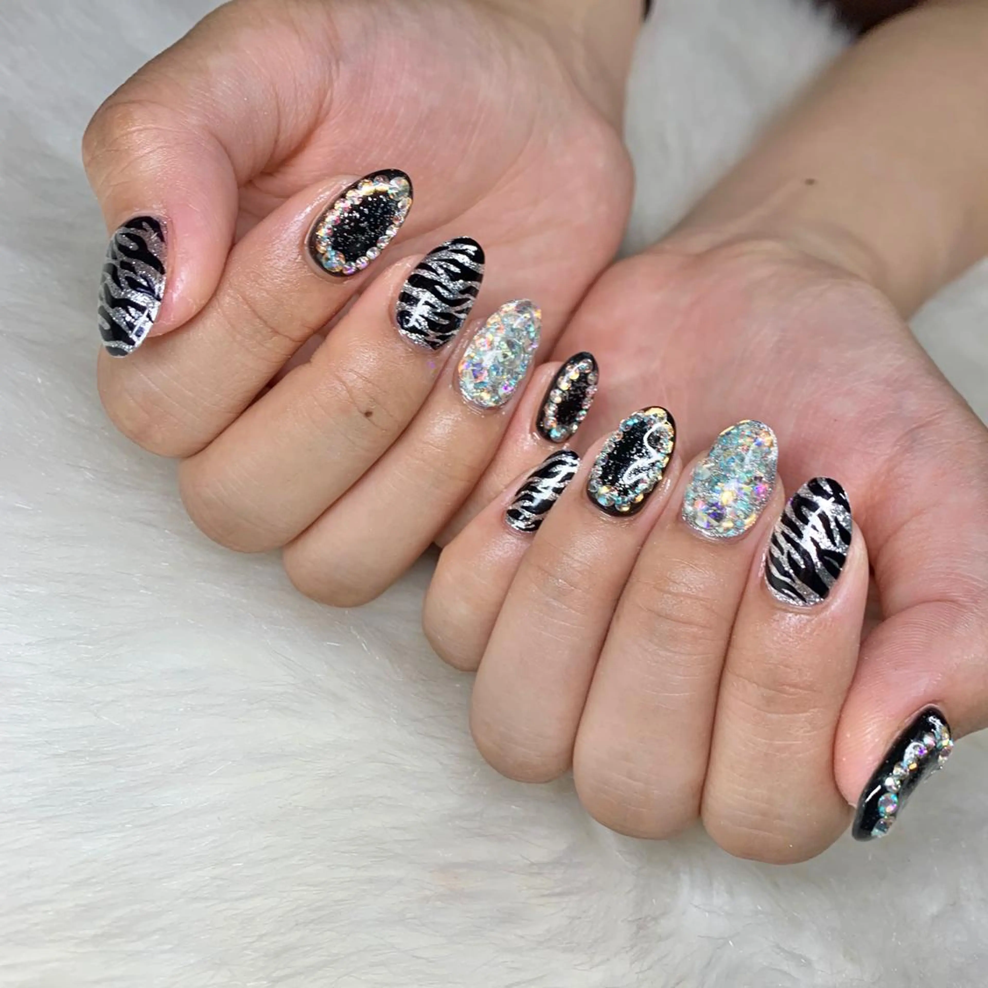 ネイル Nes.nail所属・🌼Nomura Yuko🌷のネイルデザイン