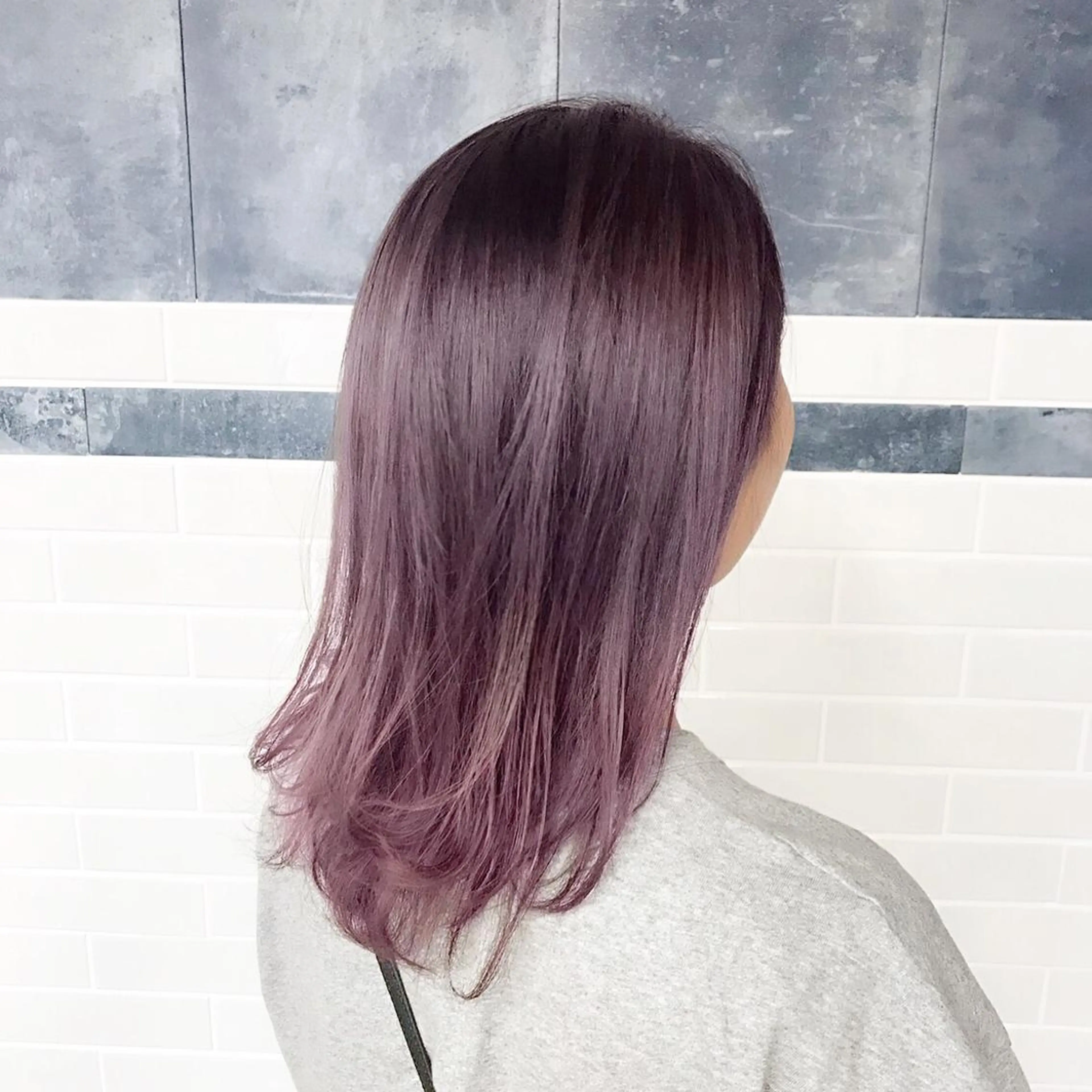 セミロング カラー アディクシーカラー ブリーチ カット ヘアカラー トリートメント ❤️Ruminate 日暮里店❤️のヘアスタイル