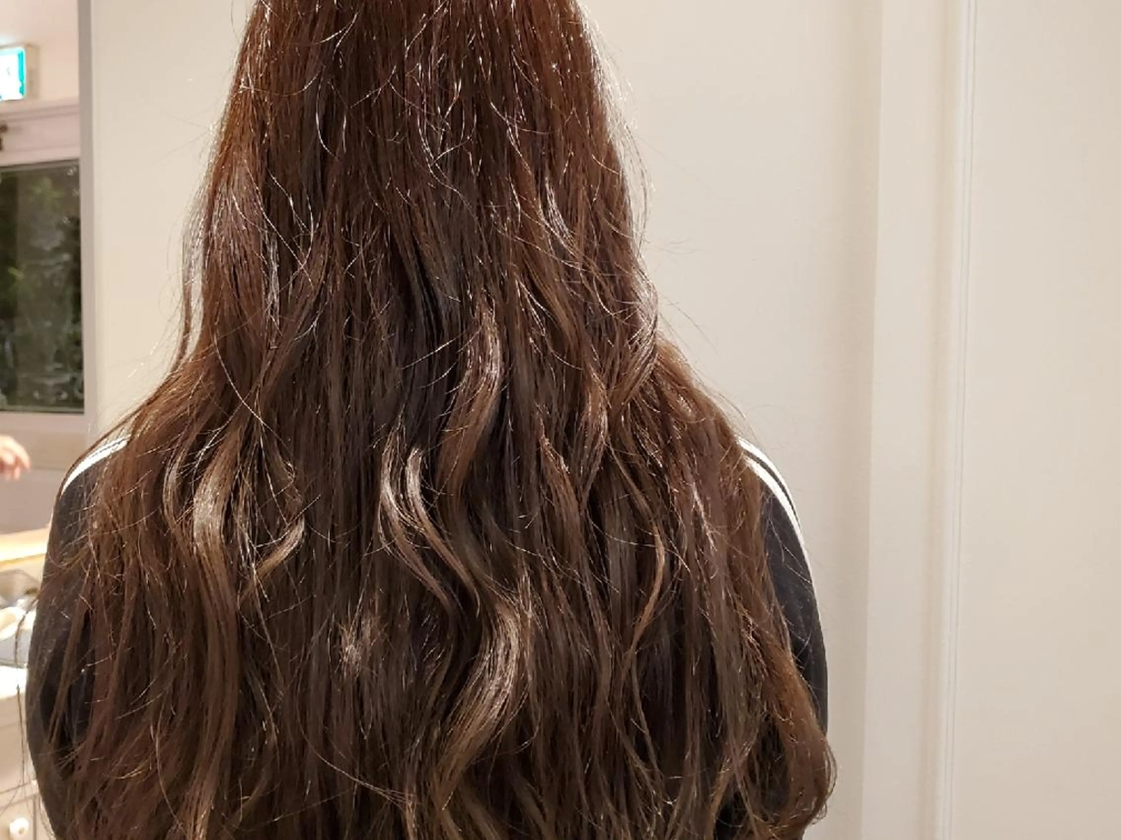 ロング アッシュ 中山 凪沙のヘアスタイル