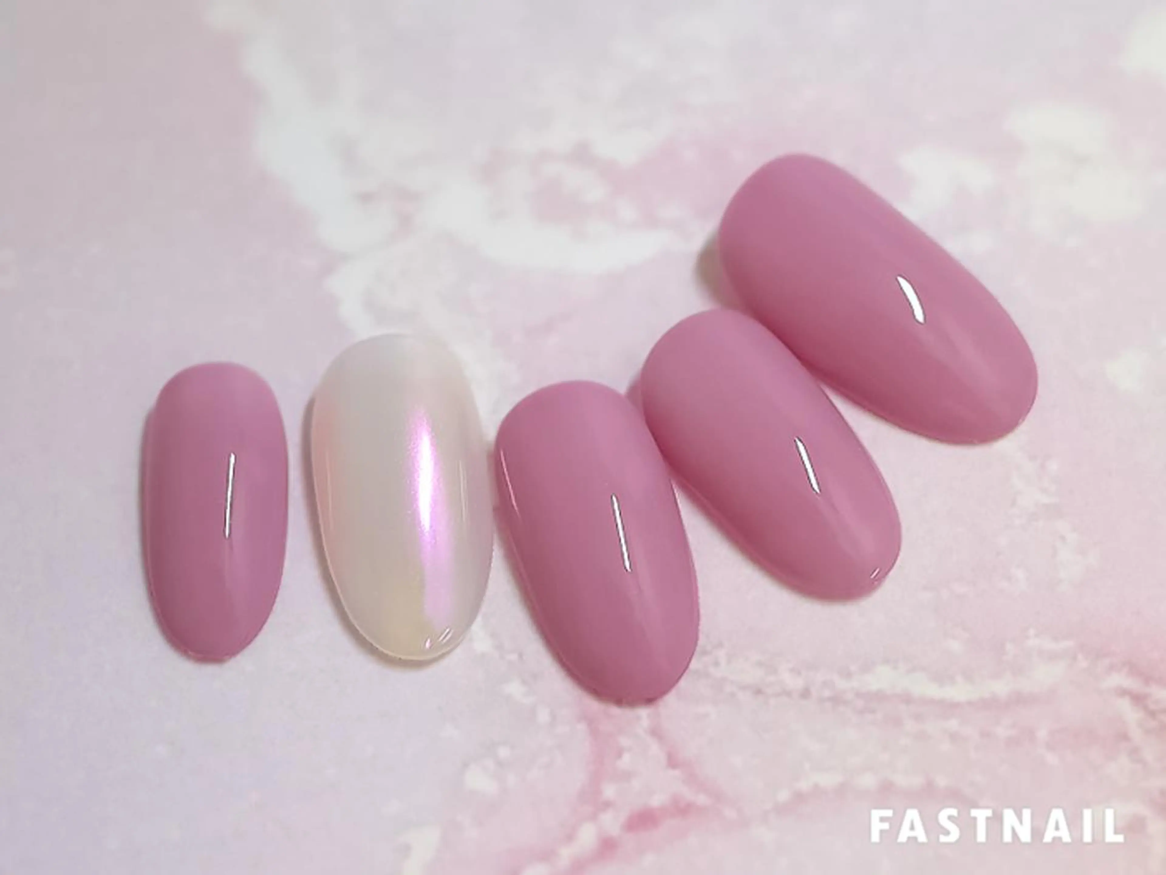 ネイル ファストネイル 京都烏丸店のネイルデザイン