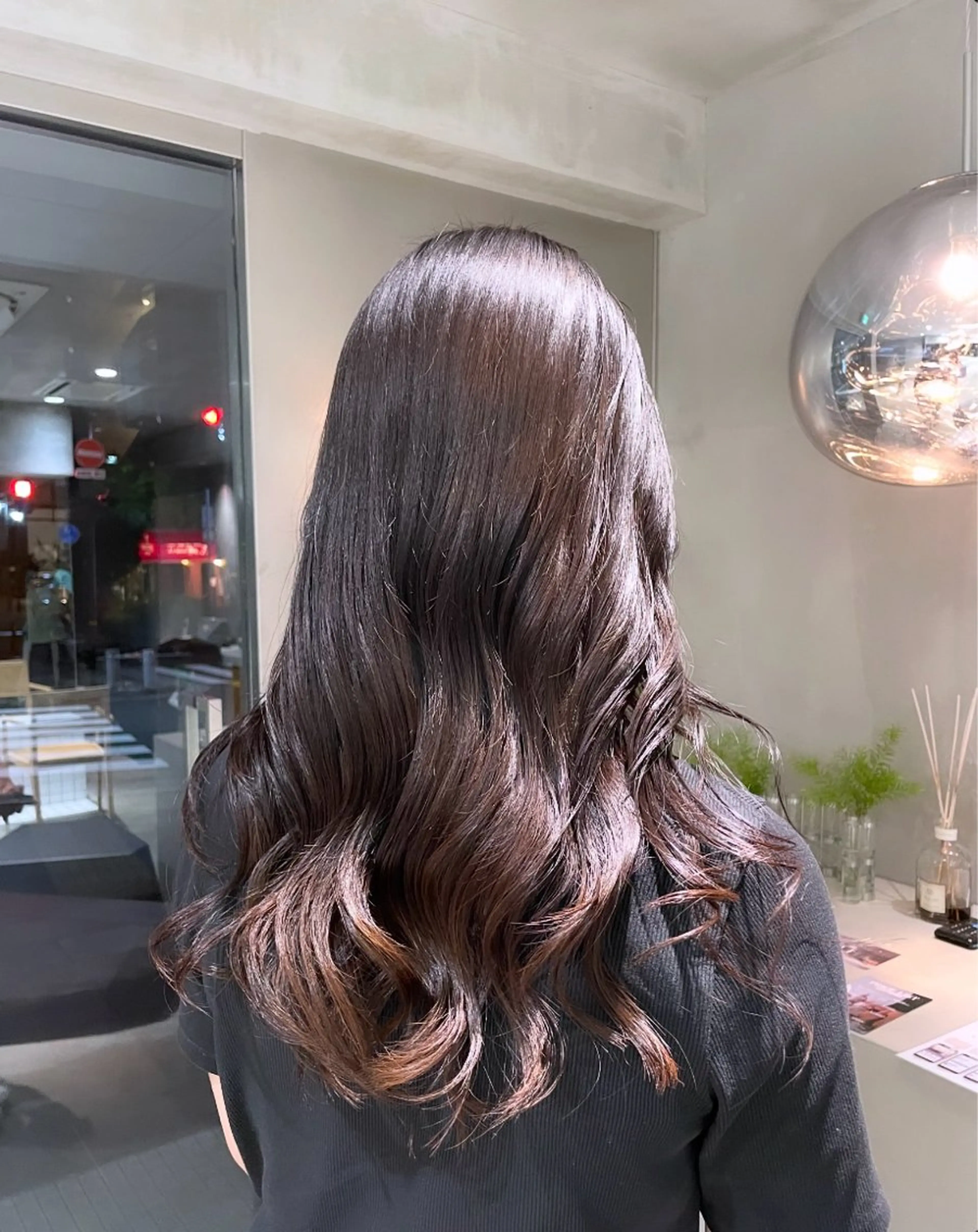 ロング カラー 頼金 愛海のヘアスタイル