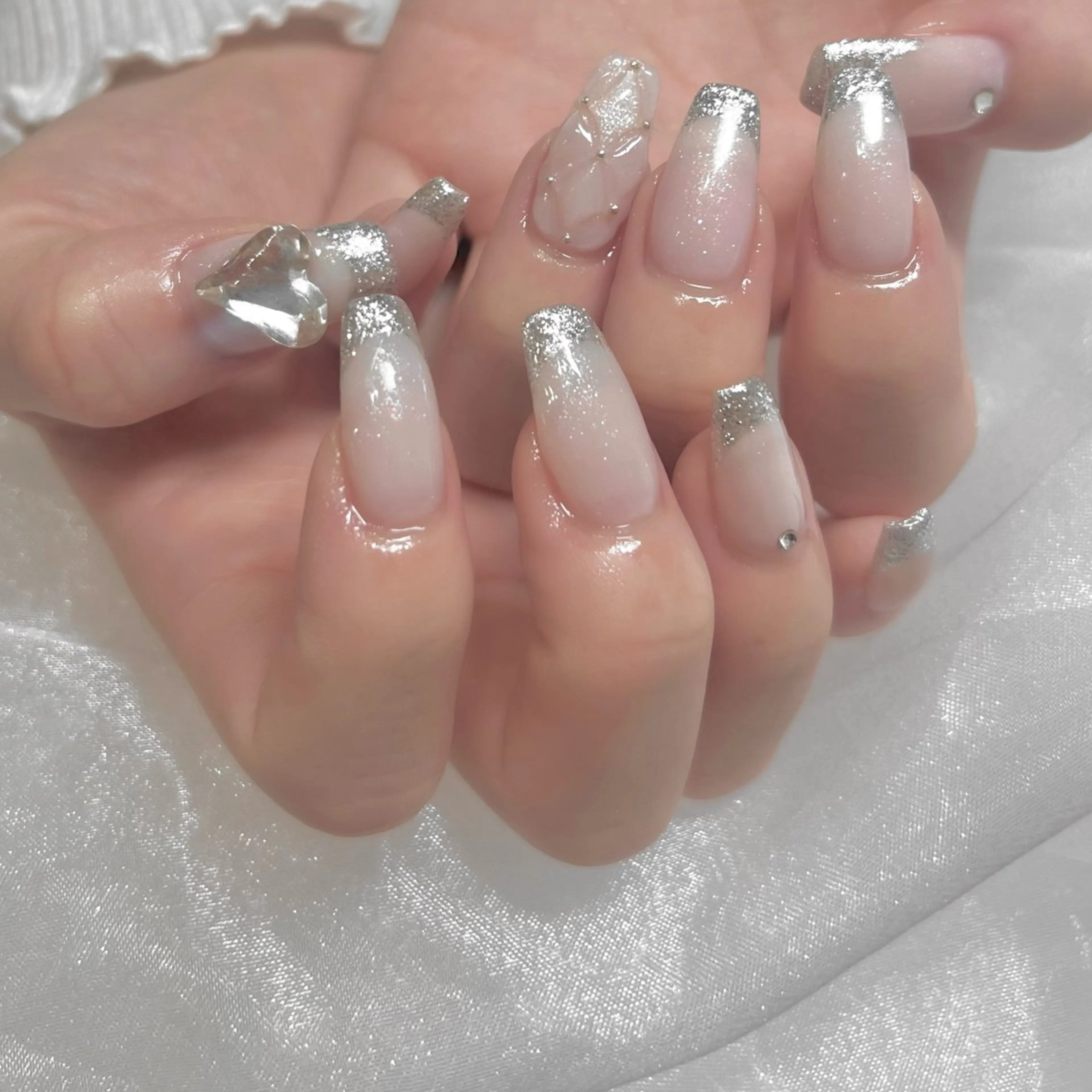 ネイル アートネイル ハンドネイル ＬａＬｕｎａ🌙 natsukiのネイルデザイン