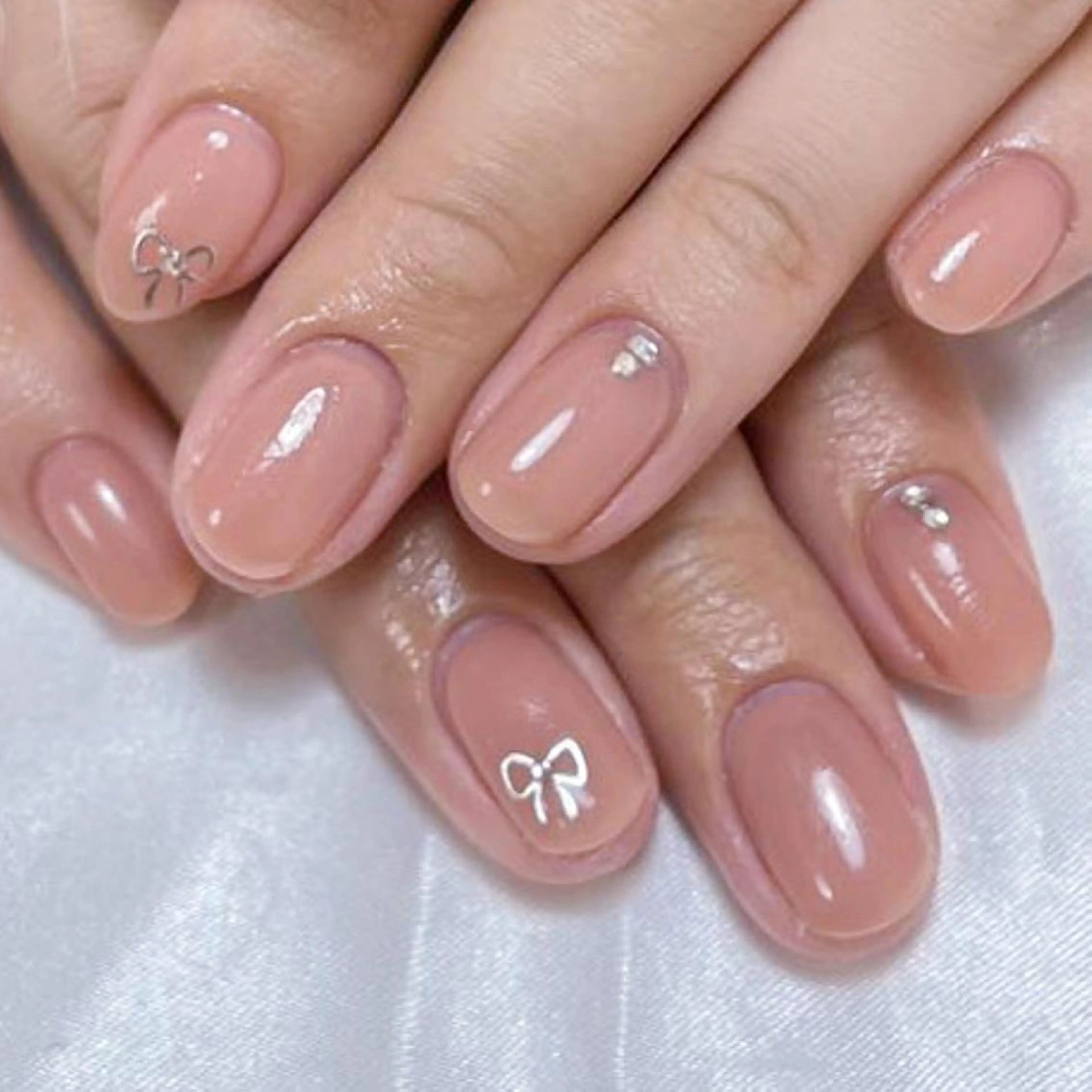 ネイル アートネイル オーロラネイル ガーリー キラキラネイル 韓国ネイル ハンドネイル DIAMOND NailStudioのネイルデザイン