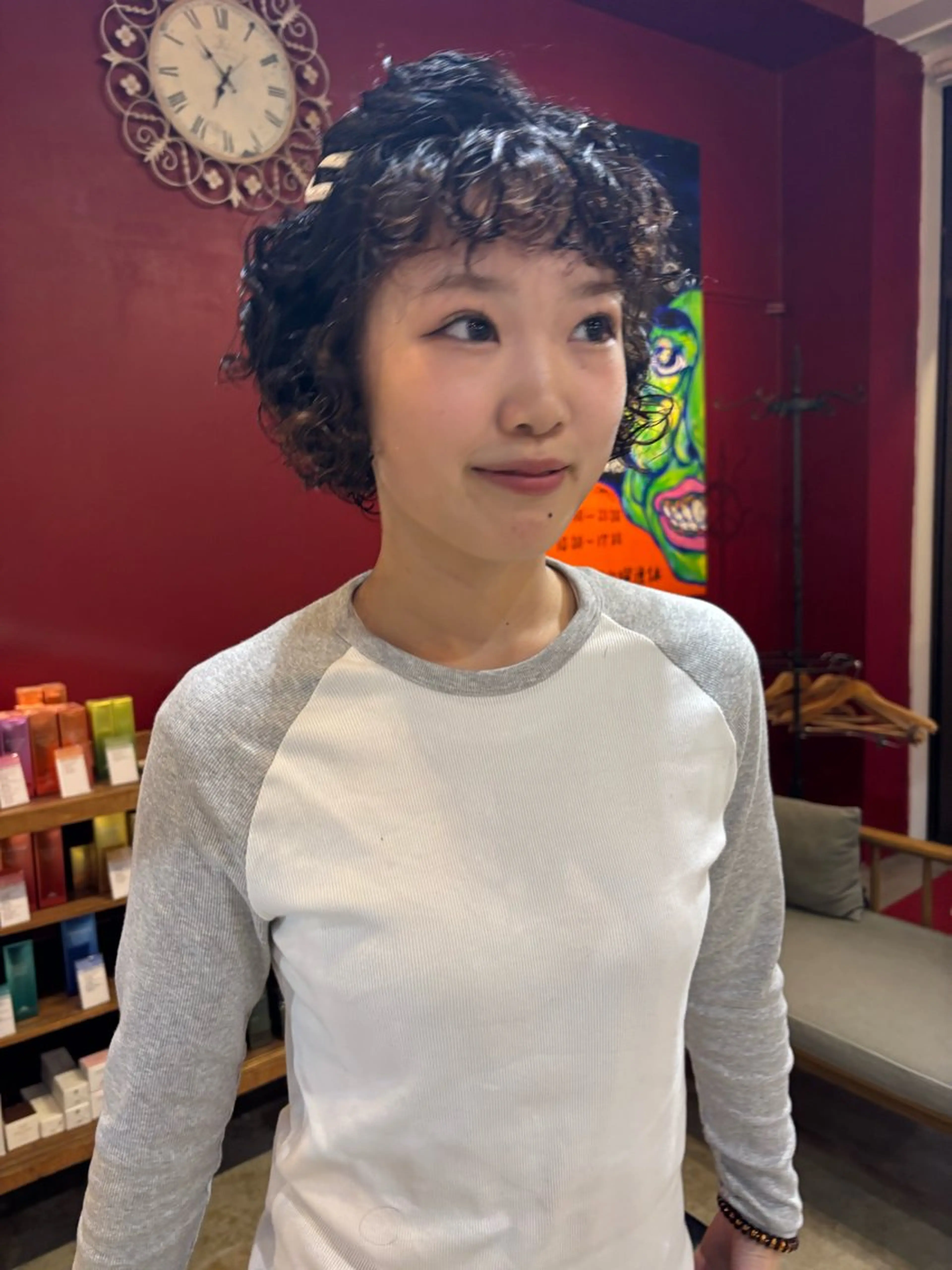 ショート パーマ 小日向 沙織のヘアスタイル