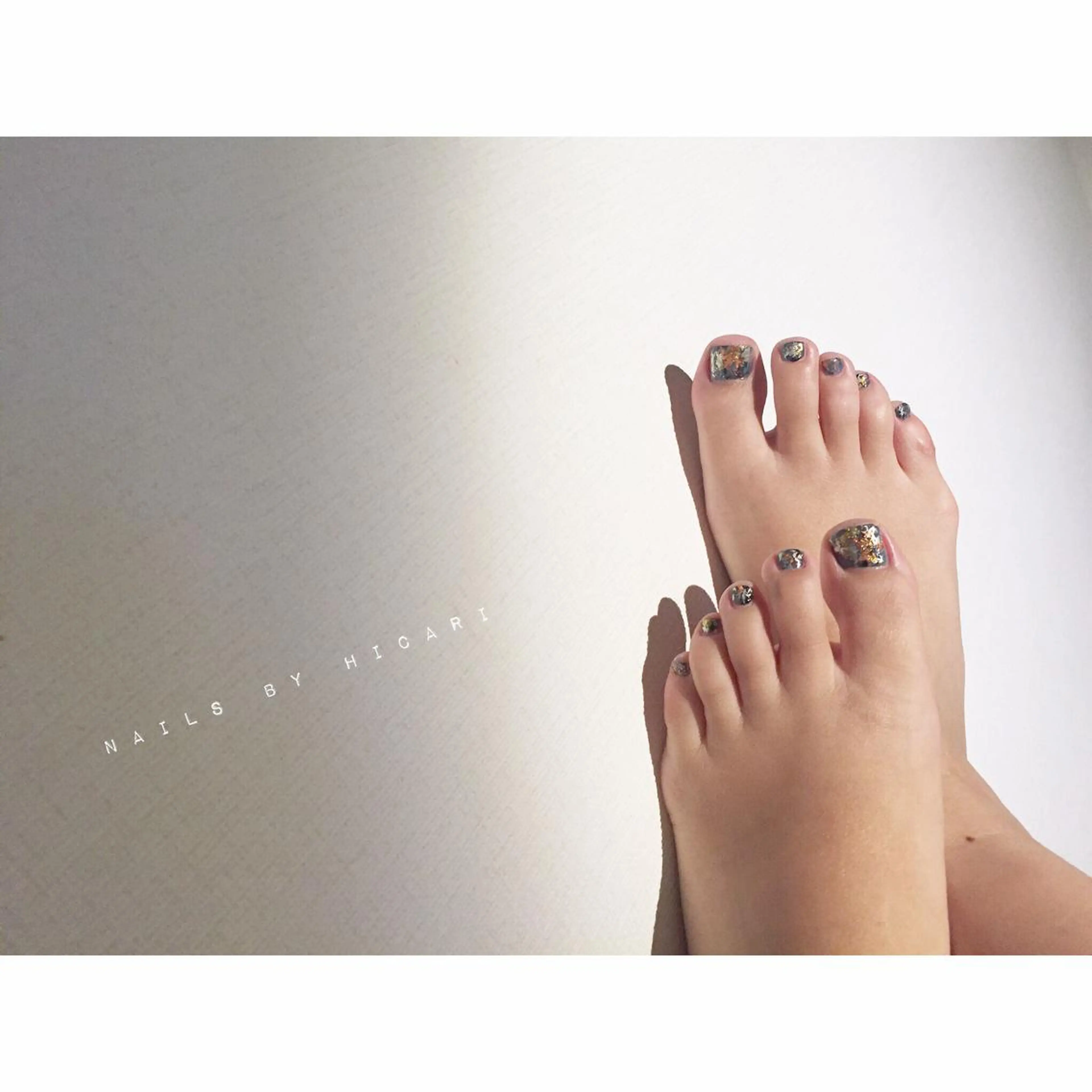 ショート カラー ネイル マツエク・マツパ ジェルネイル ニュアンスネイル パラジェル illum hicariのネイルデザイン