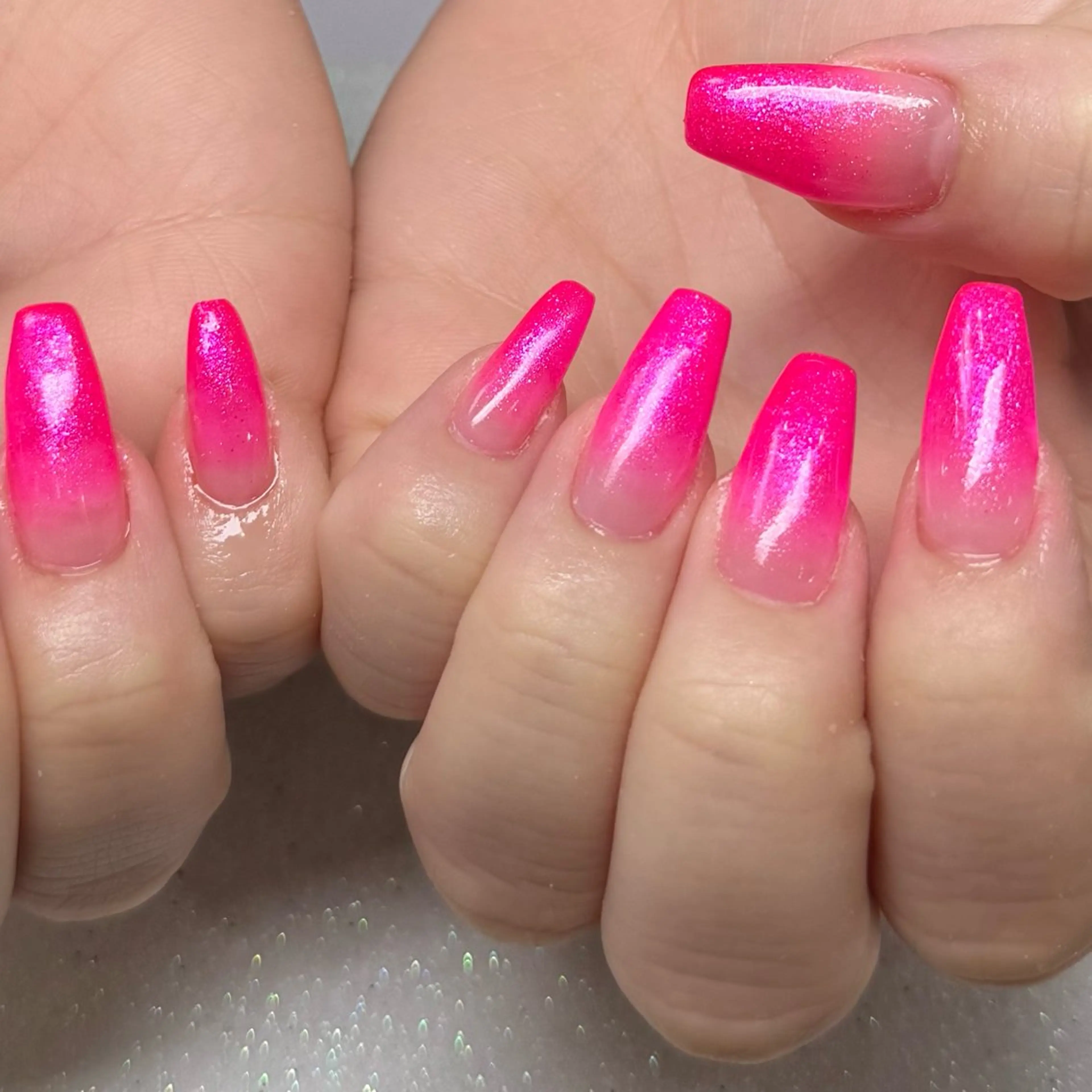 ネイル ハンドネイル VIERU 🌈🎀💖のネイルデザイン