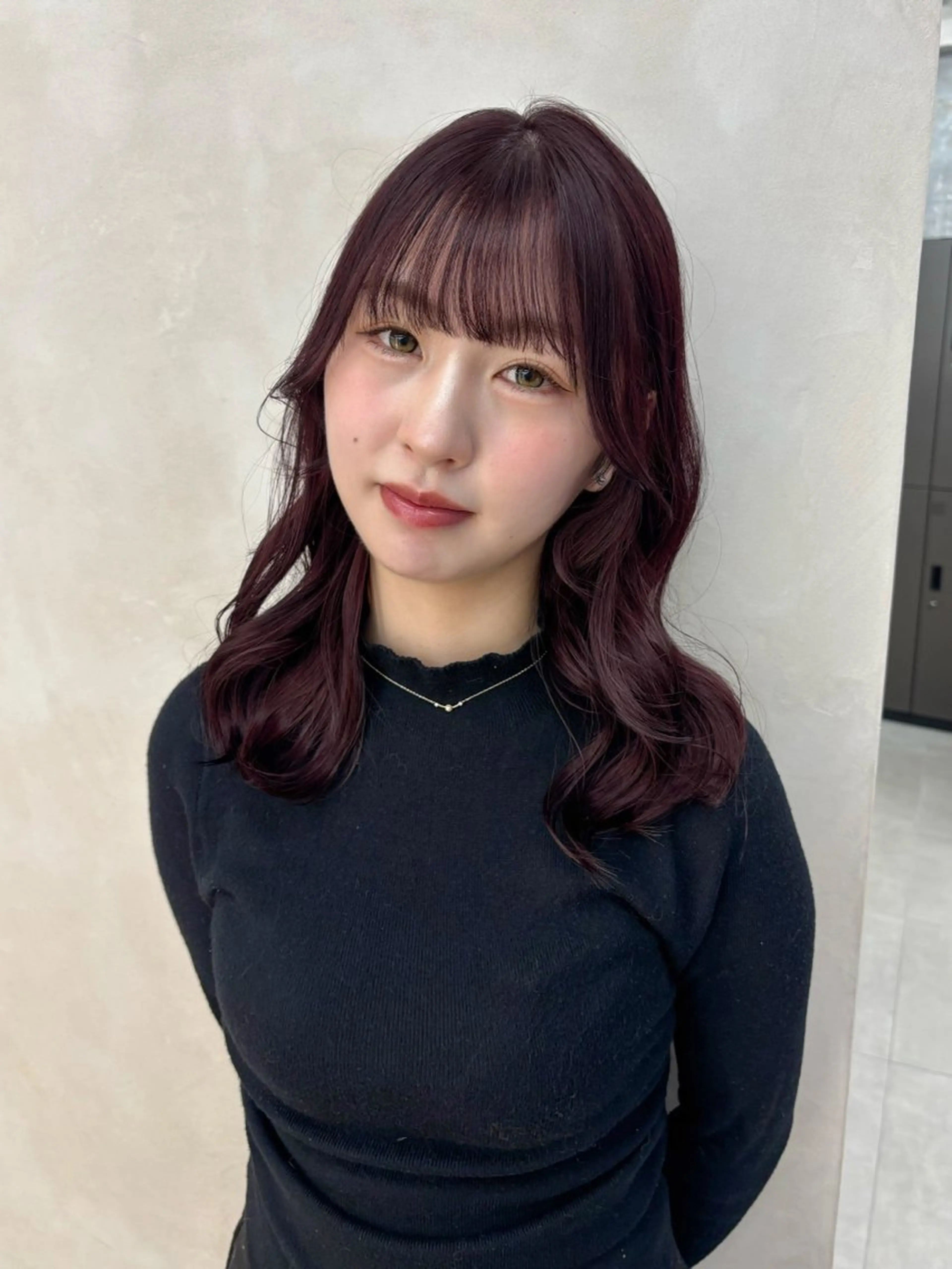 ミディアム ヘアカラー LILi リリのヘアスタイル