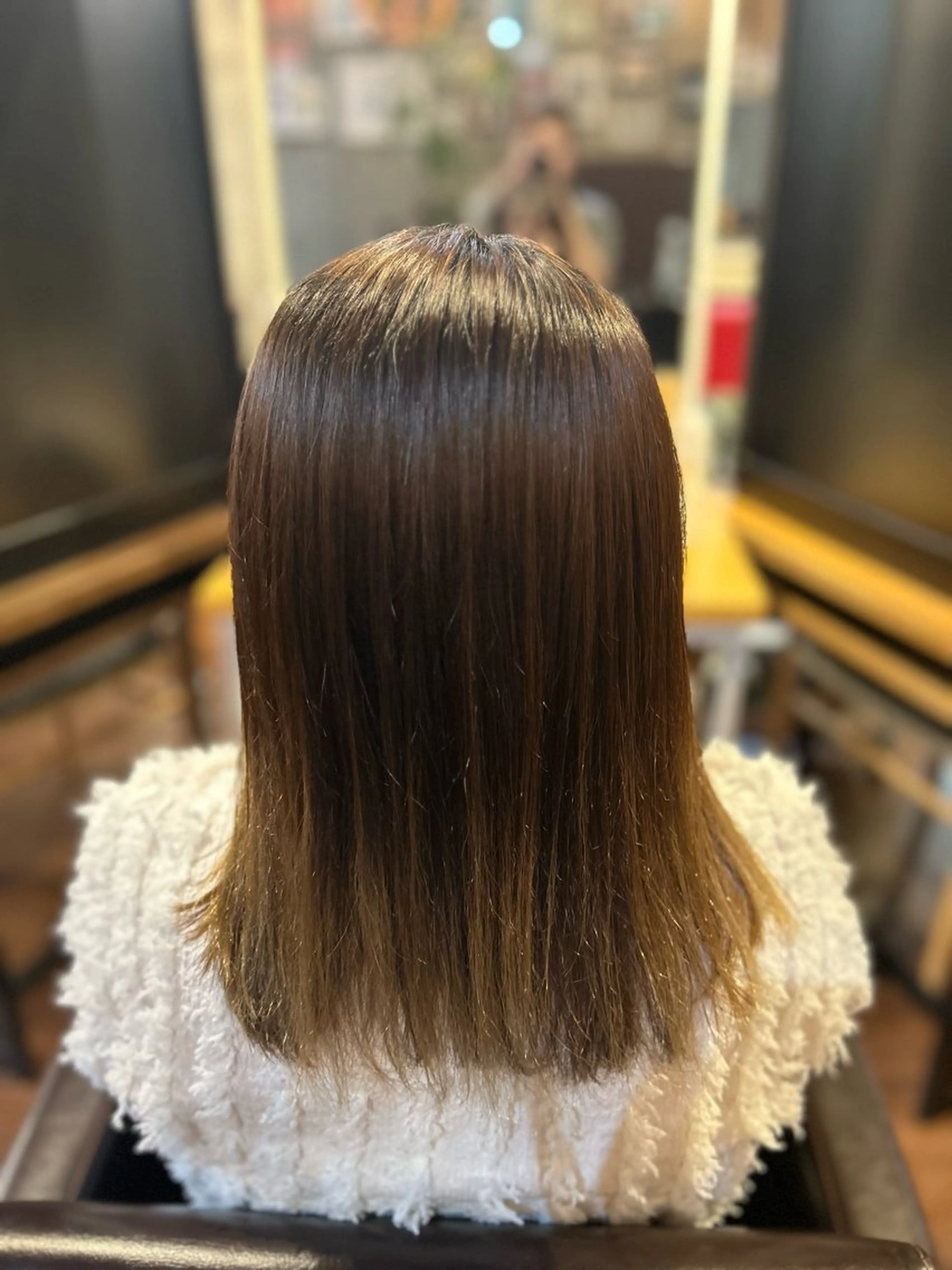 ミディアム 小波津 笑花のヘアスタイル