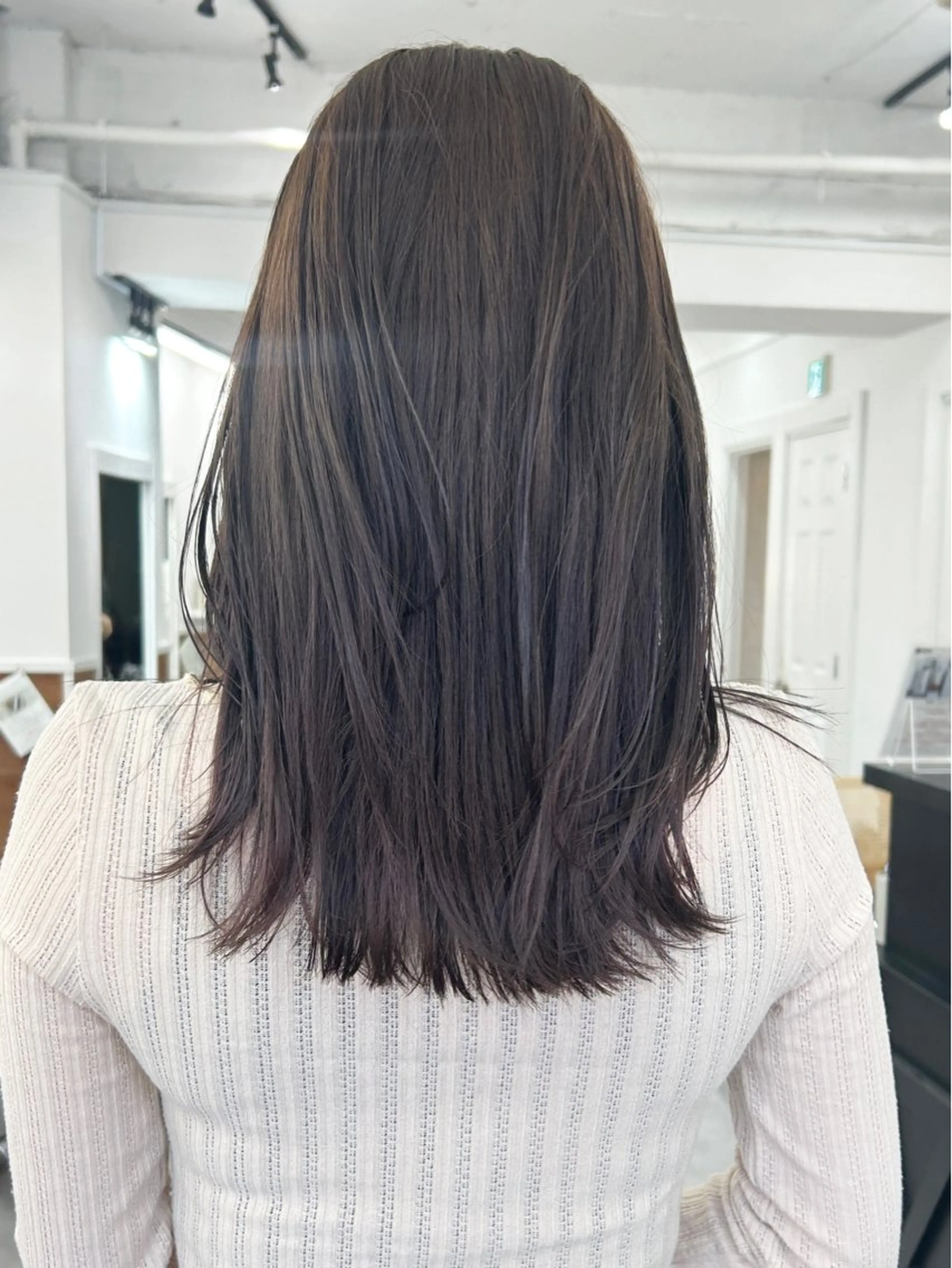 セミロング カラー レイヤーボブ/ 艶カラー/サナ🌼のヘアスタイル