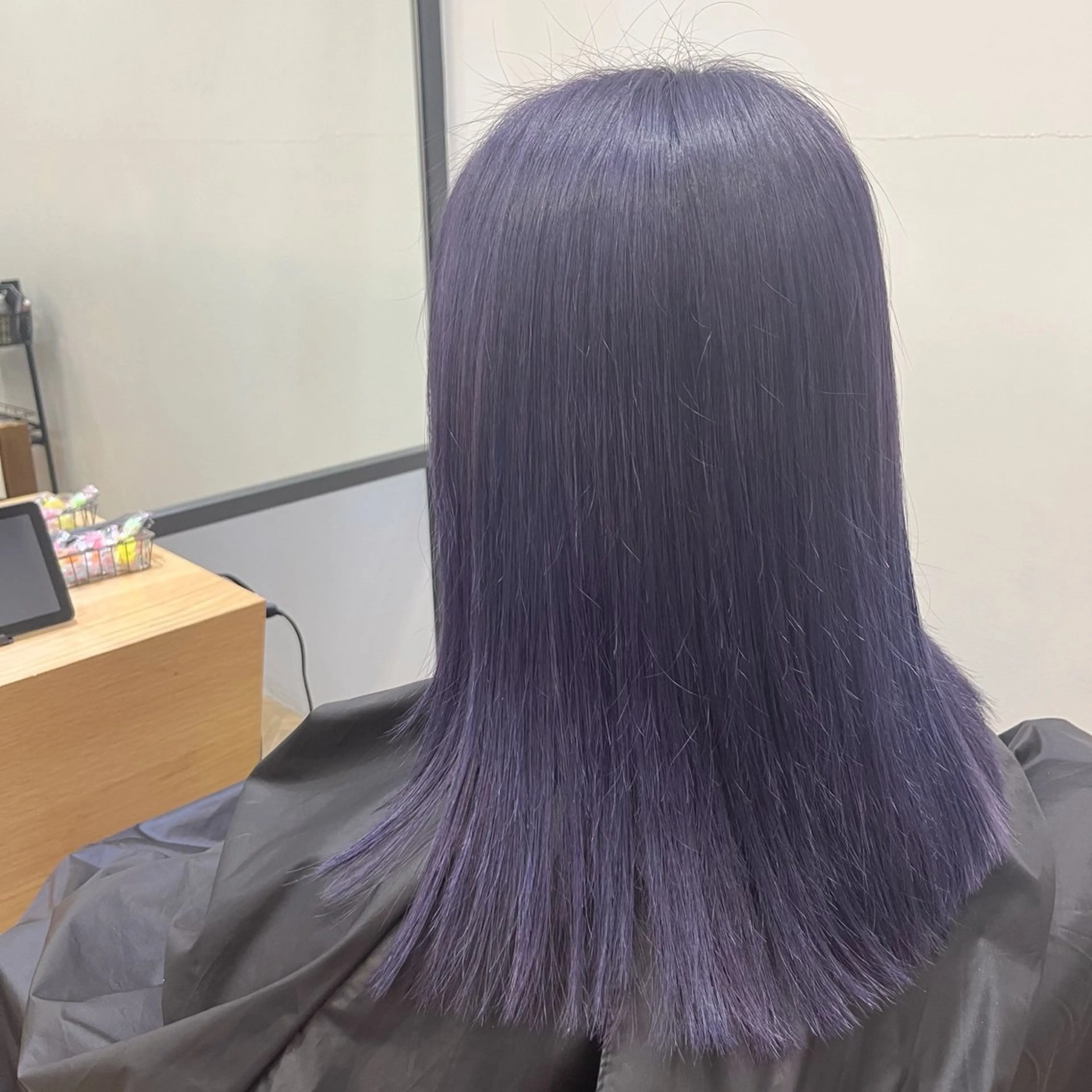 カラー ブリーチ ブルーカラー ブルーラベンダー ラベンダーカラー 🫧髪質改善🫧 神田紗来のヘアスタイル