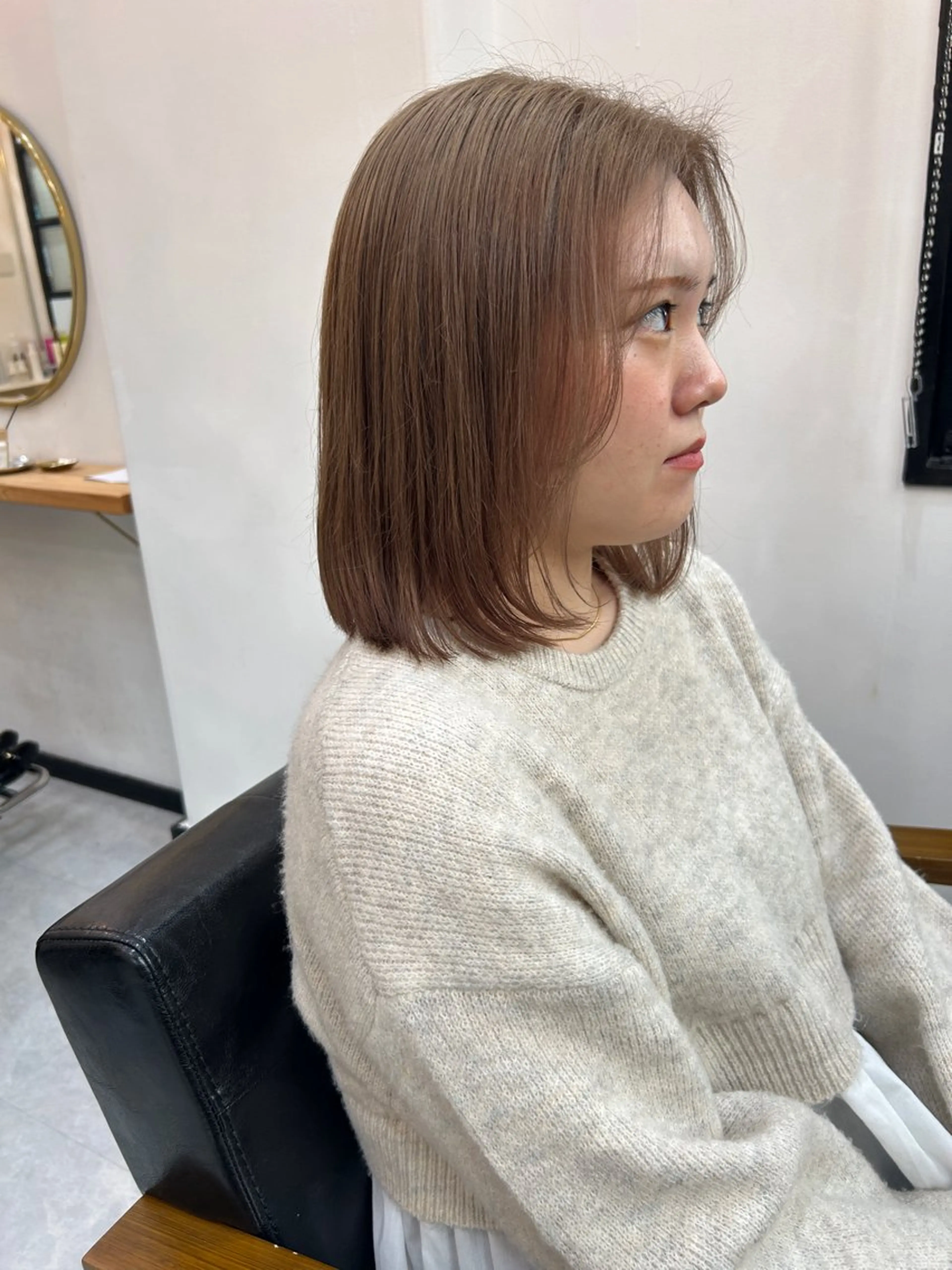 ミディアム カラー ヘアカラー トリートメント CARICIA 白木 由里加/新栄のヘアスタイル