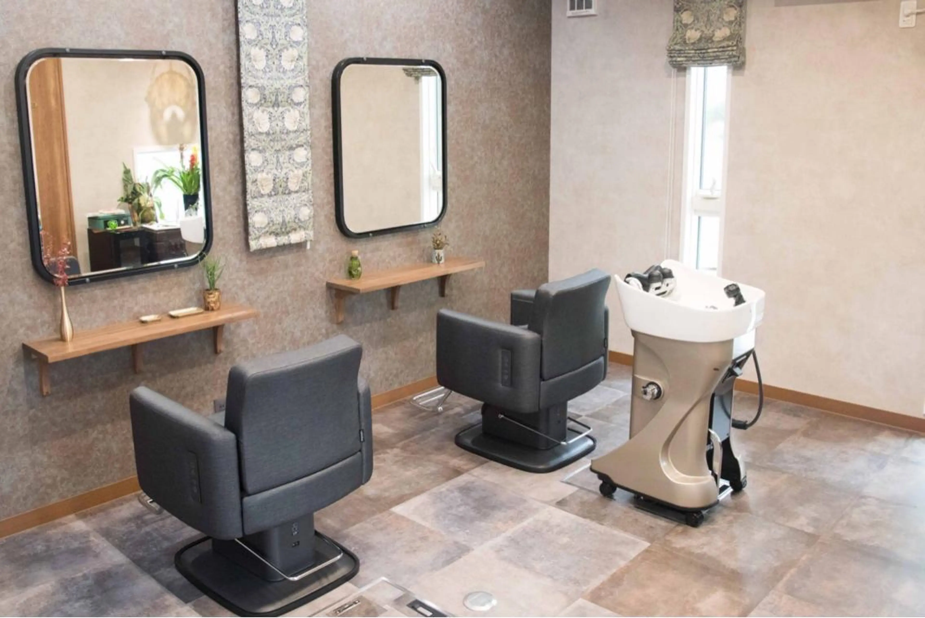 野咲き 美容室のマツエク・マツパデザイン