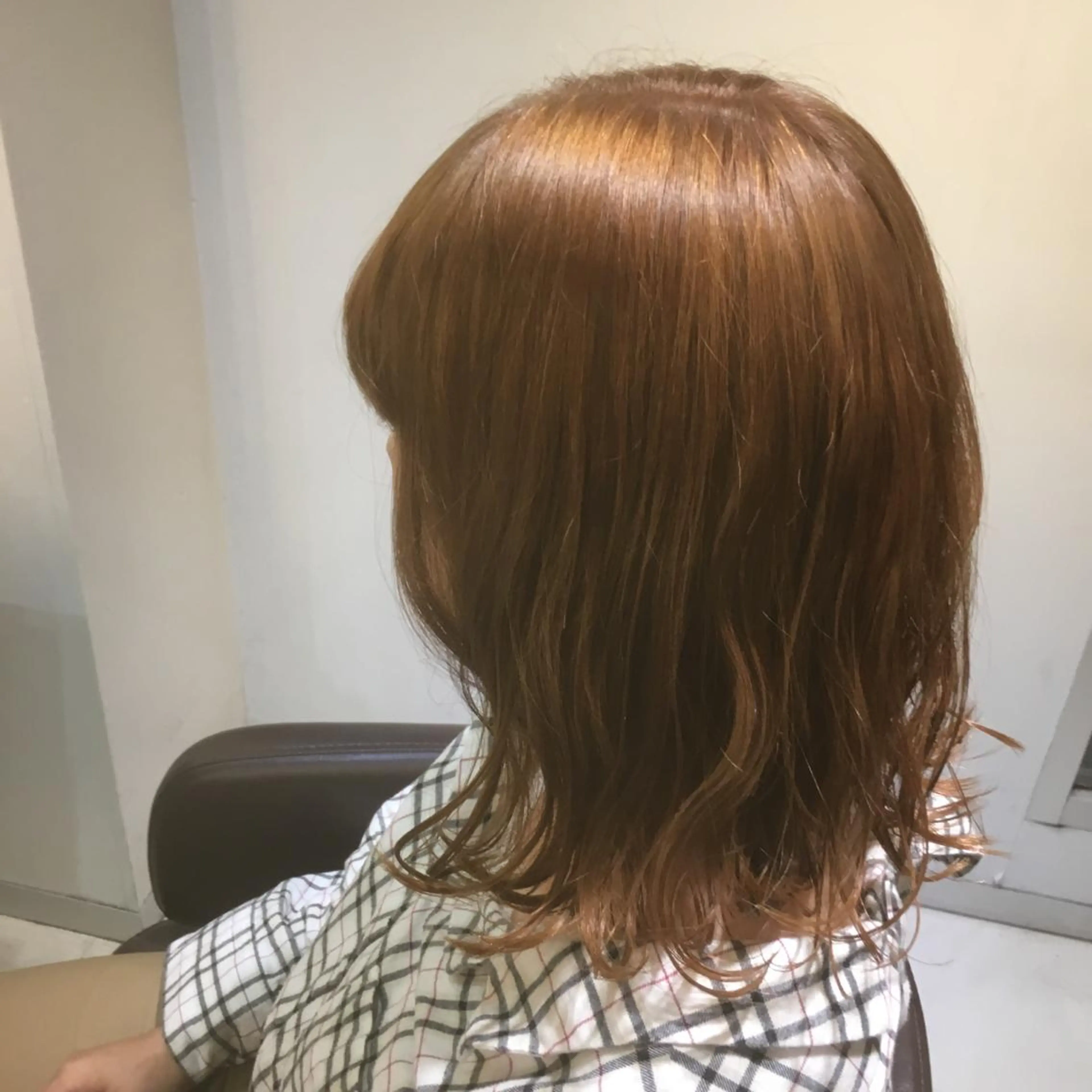 セミロング カラー しのはら まどかのヘアスタイル
