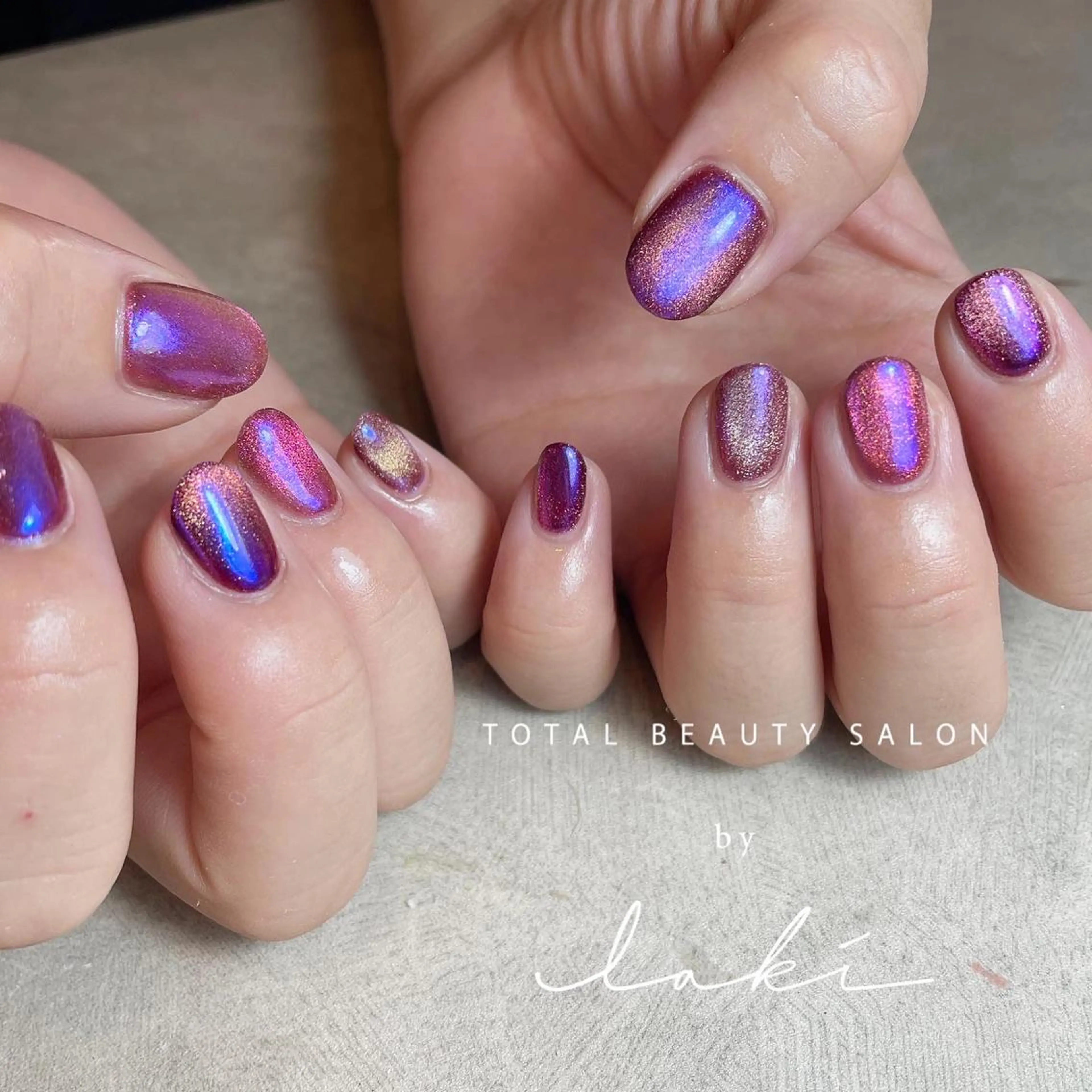 ネイル オーロラネイル マグネットネイル ハンドネイル my&所属・my&_ maimiのネイルデザイン