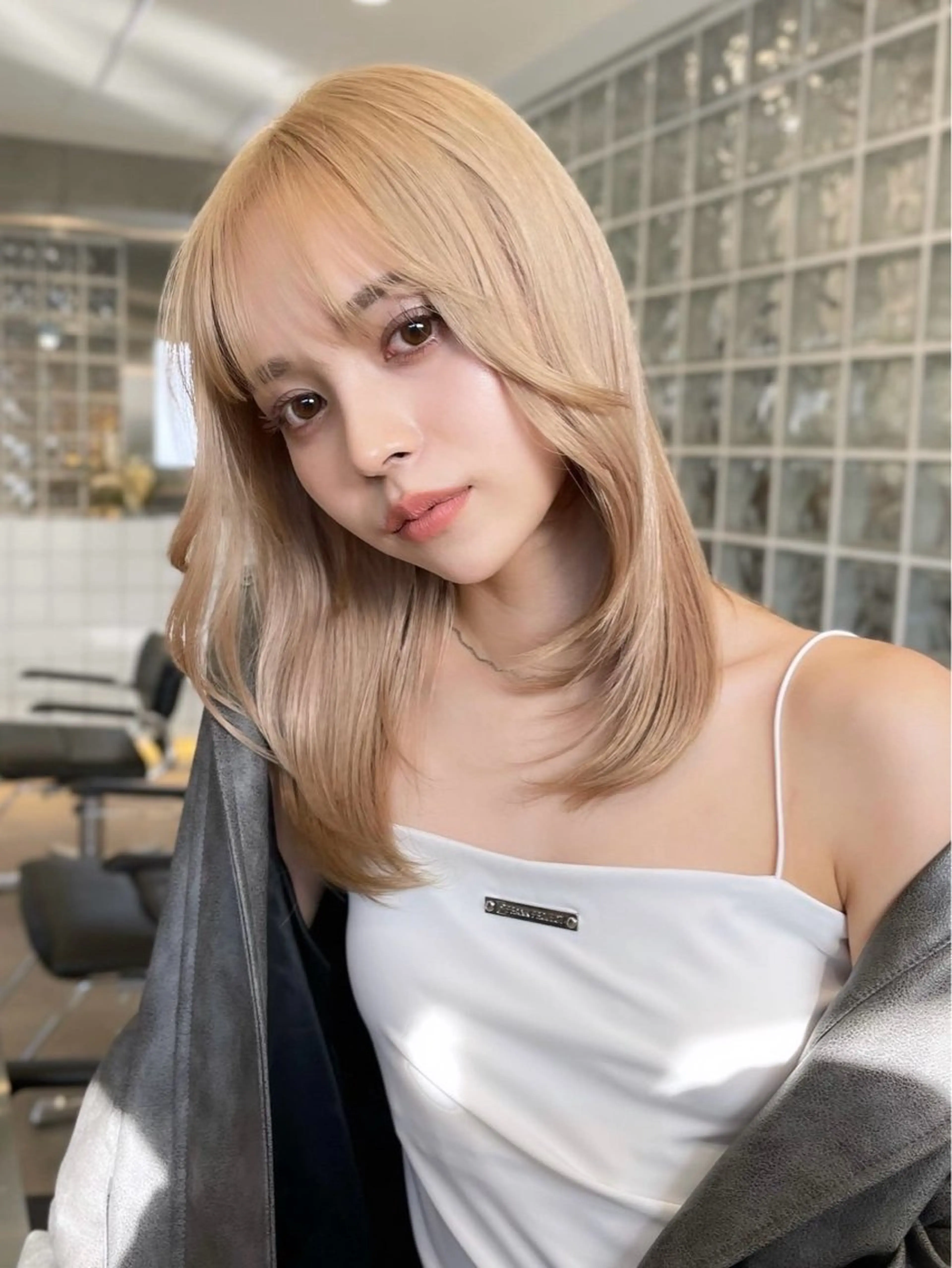 セミロング カラー ブリーチカラー募集中 /Riku🪴のヘアスタイル