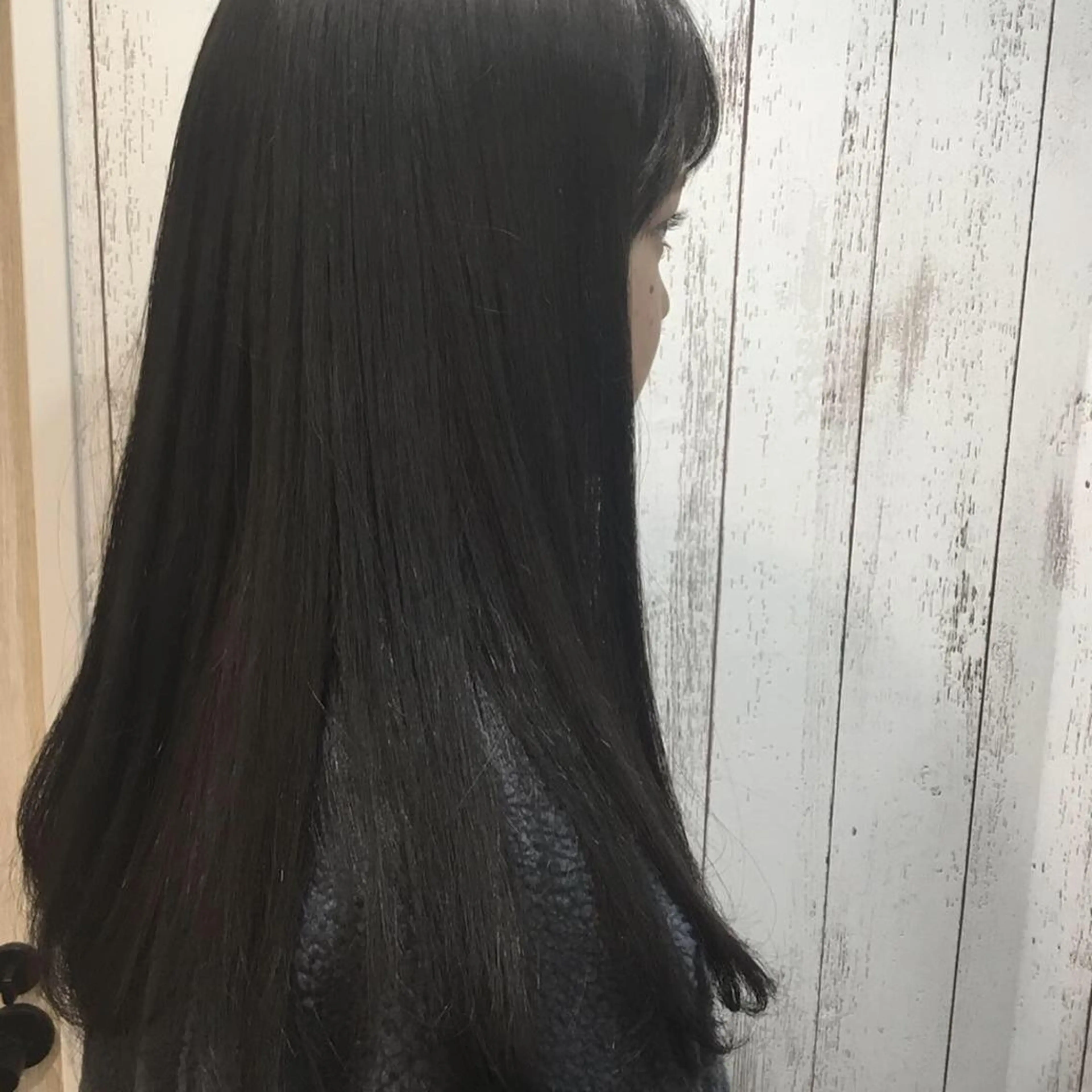 ロング カラー パーマ embrace エンブレイスのヘアスタイル