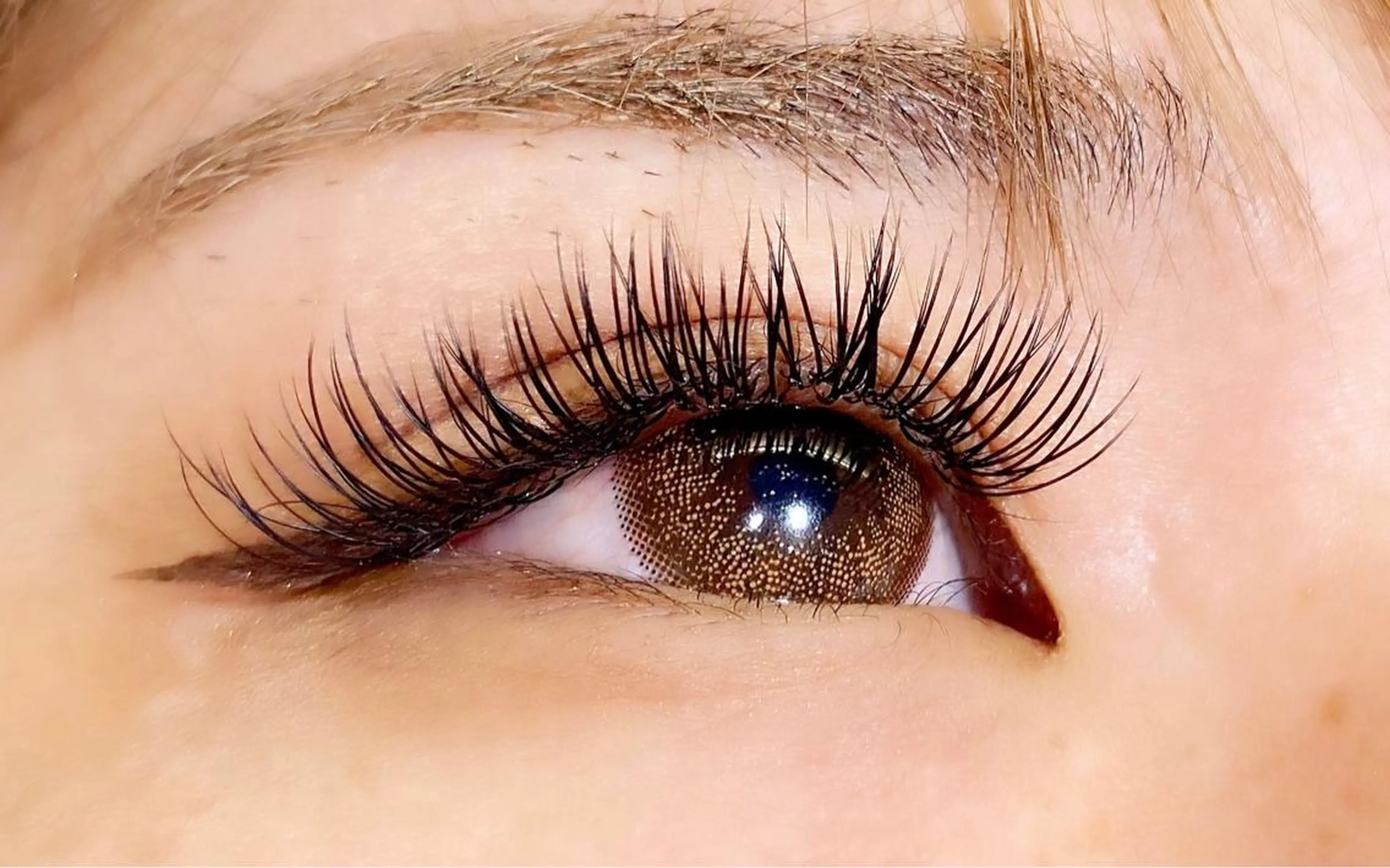 マツエク・マツパ 付け放題 Cカール フラットラッシュ Carat Eyelash&Eyebrow 市川店所属・時田 友美のマツエク・マツパデザイン