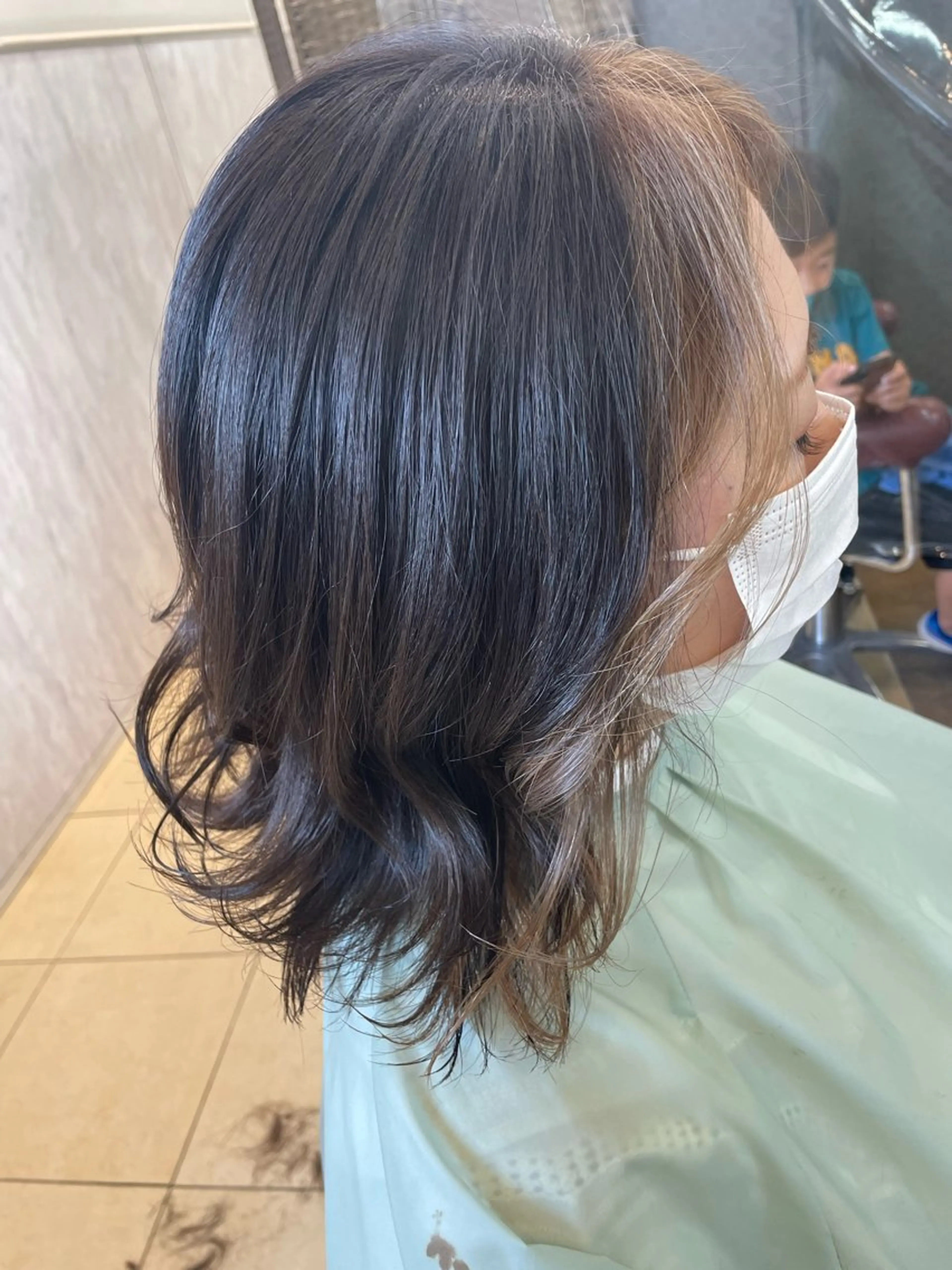 ミディアム カラー パーマ デザインカラー 葭葉 久美子のヘアスタイル