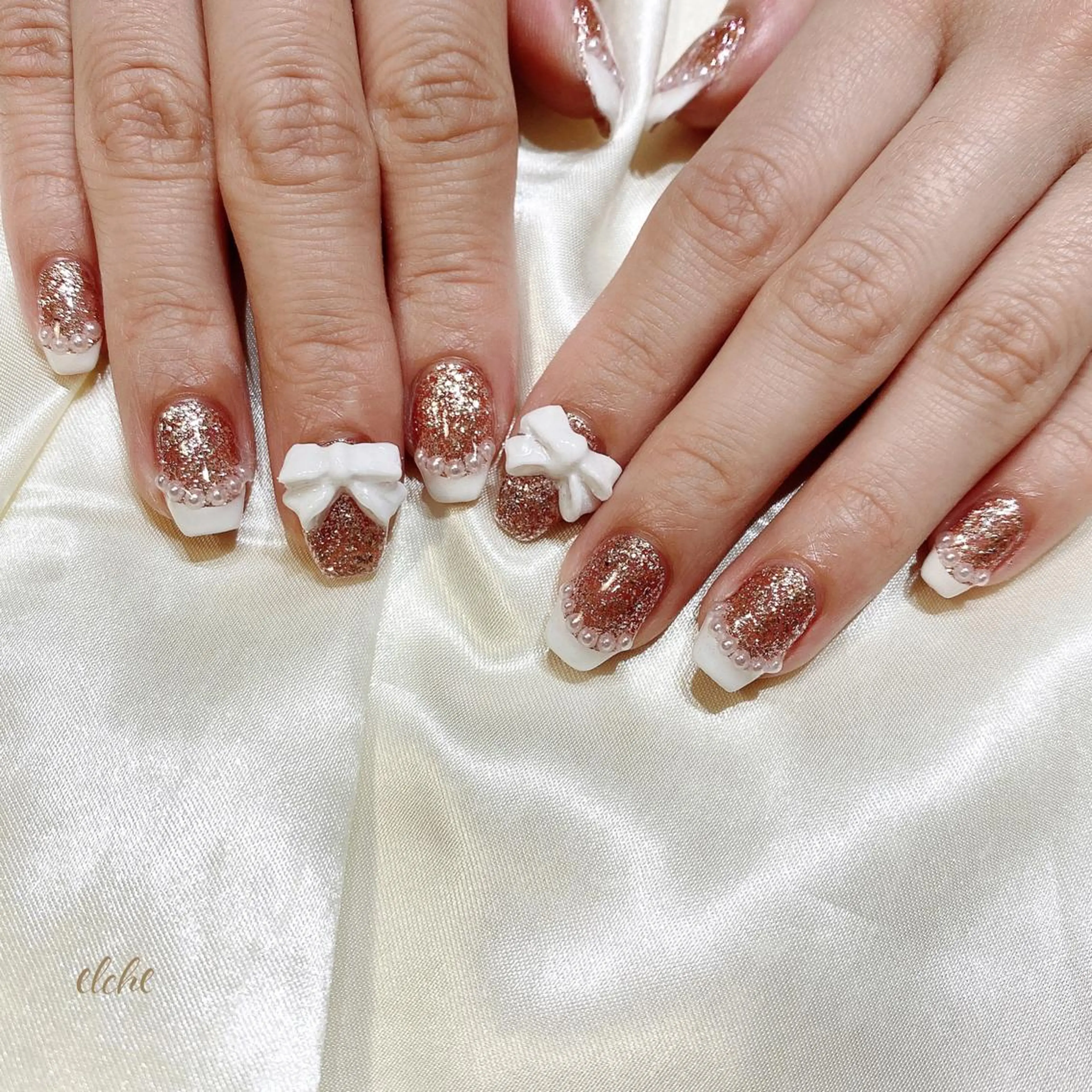 ネイル ハンドネイル 西岡 杏のネイルデザイン