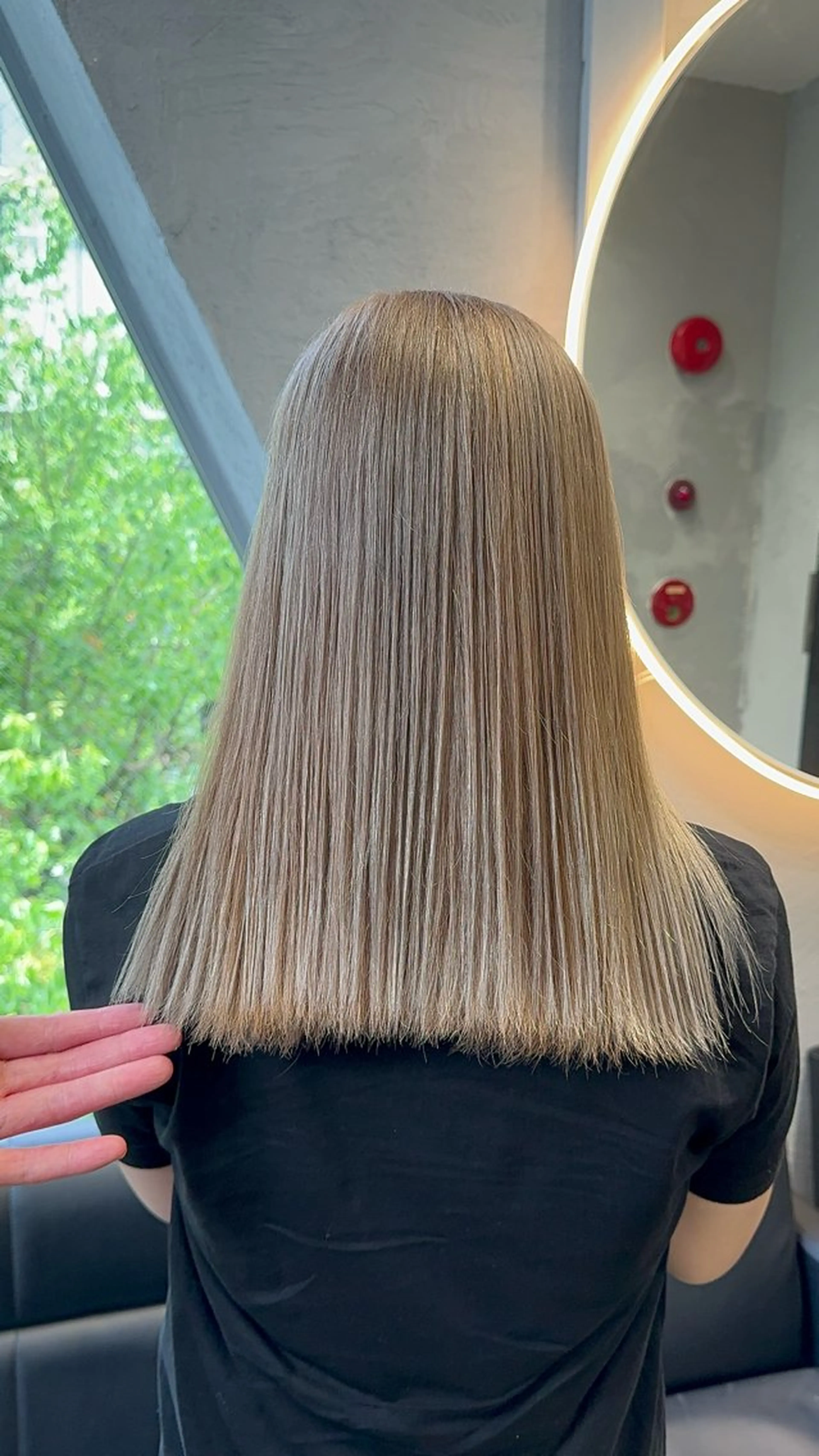 ミディアム カラー dao/ミルクティー /ブラウン/ブロンドのヘアスタイル