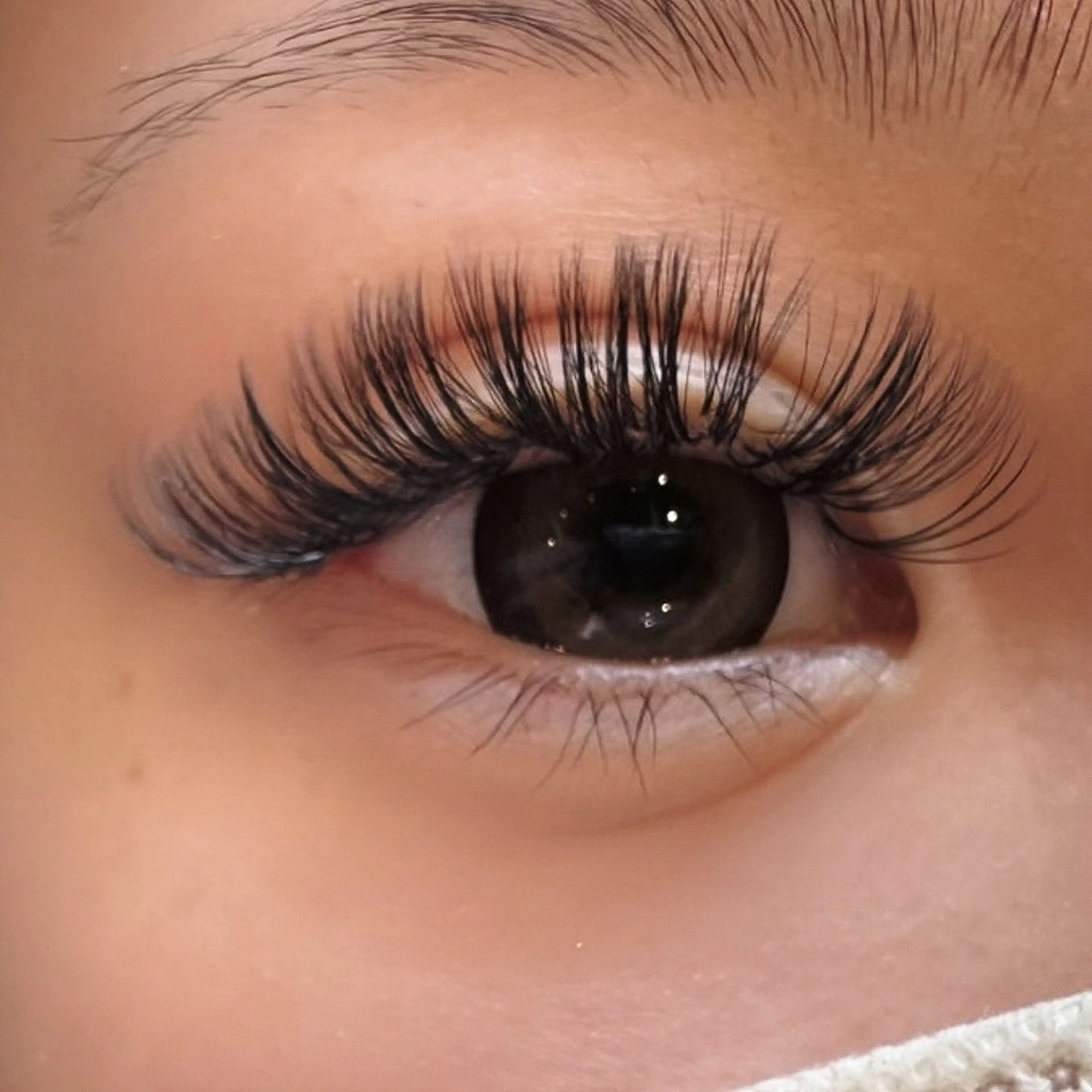 マツエク・マツパ 付け放題 ノーファンデの樹所属・宇治 名帆子のマツエク・マツパデザイン