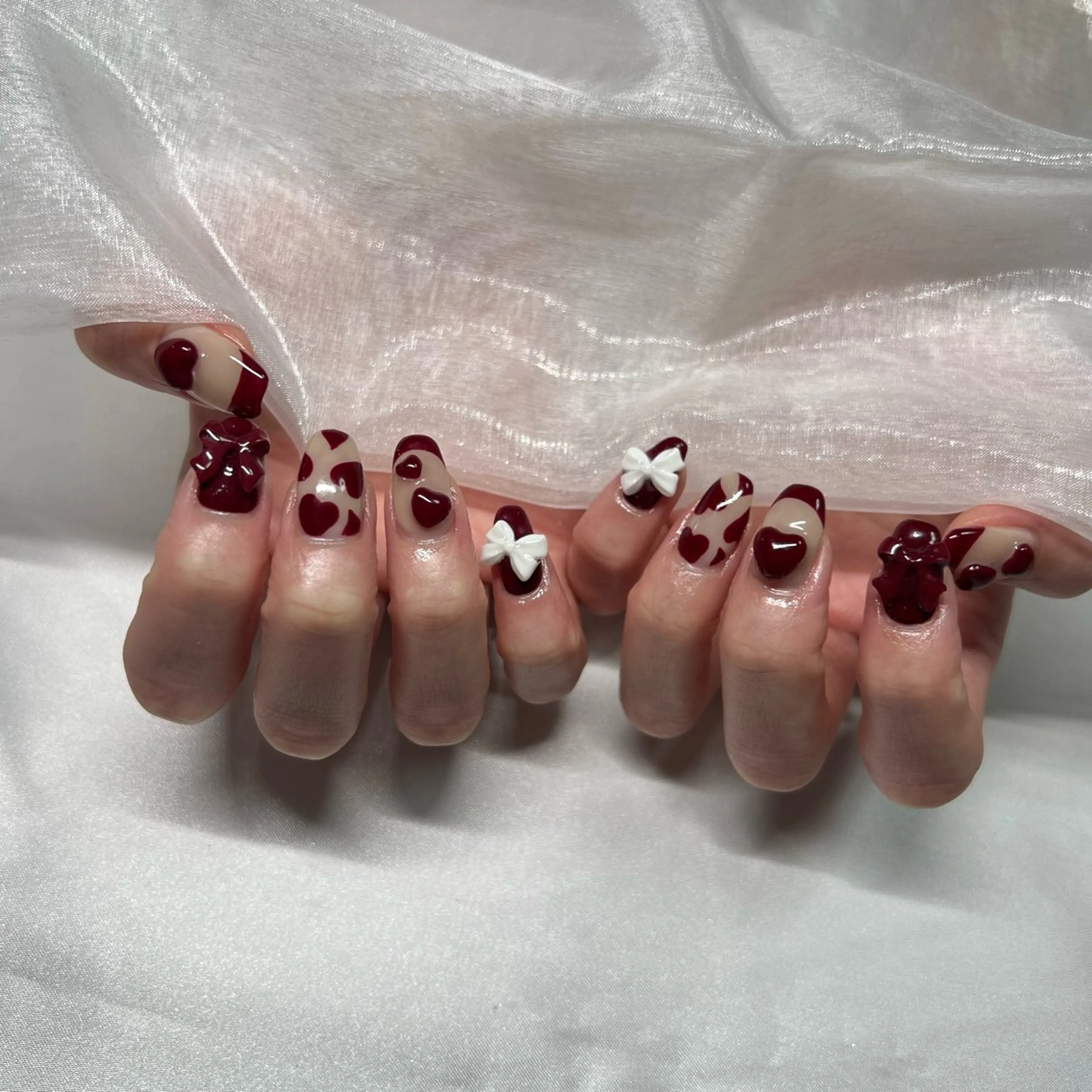 ネイル ジェルネイル 韓国ネイル ラメ(グリッター) マグネットネイル ミラーネイル ハンドネイル -nail salon-Reward所属・nail salon Rewardのネイルデザイン