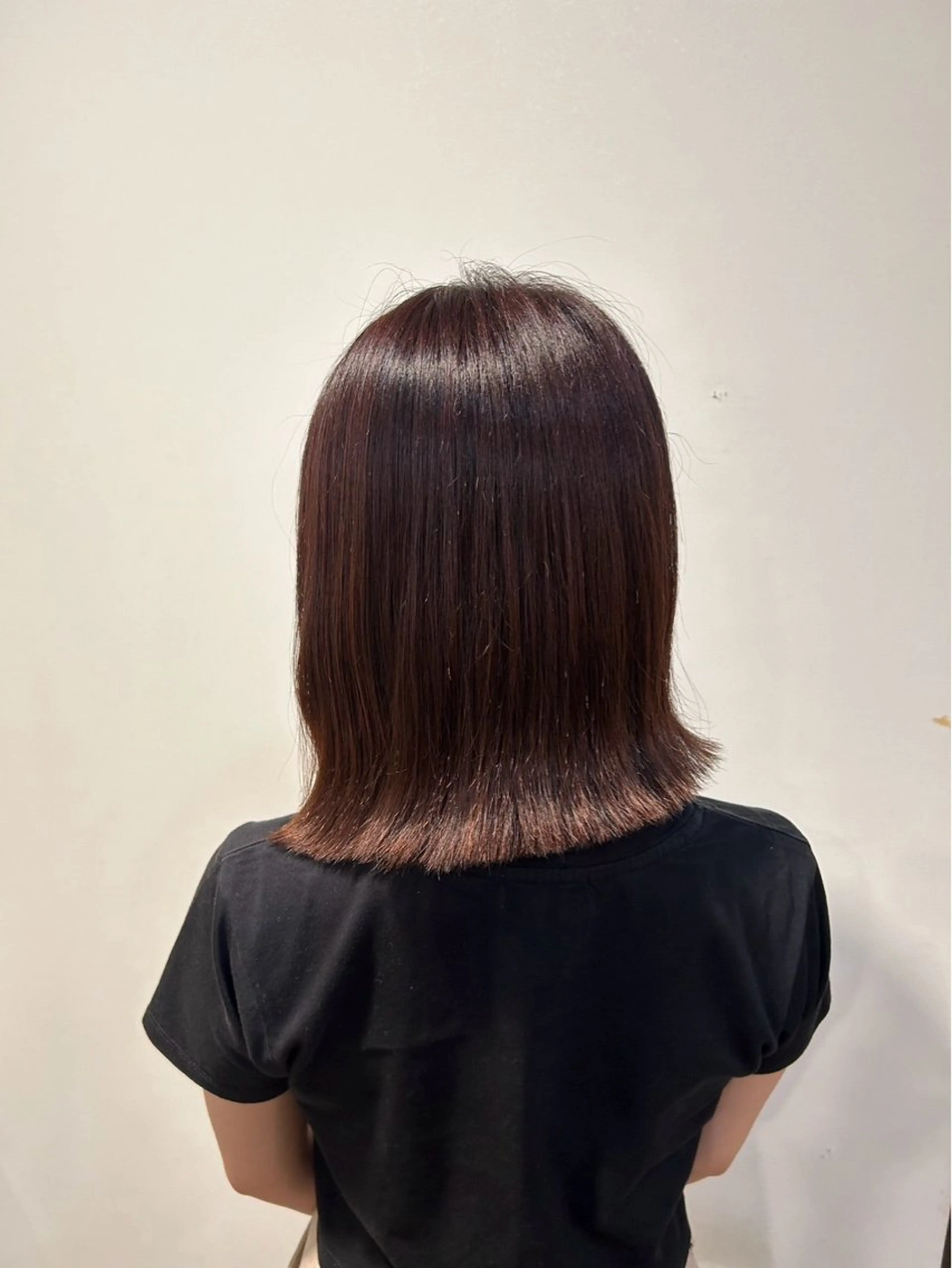 ミディアム ボブ 堀井 彩加のヘアスタイル