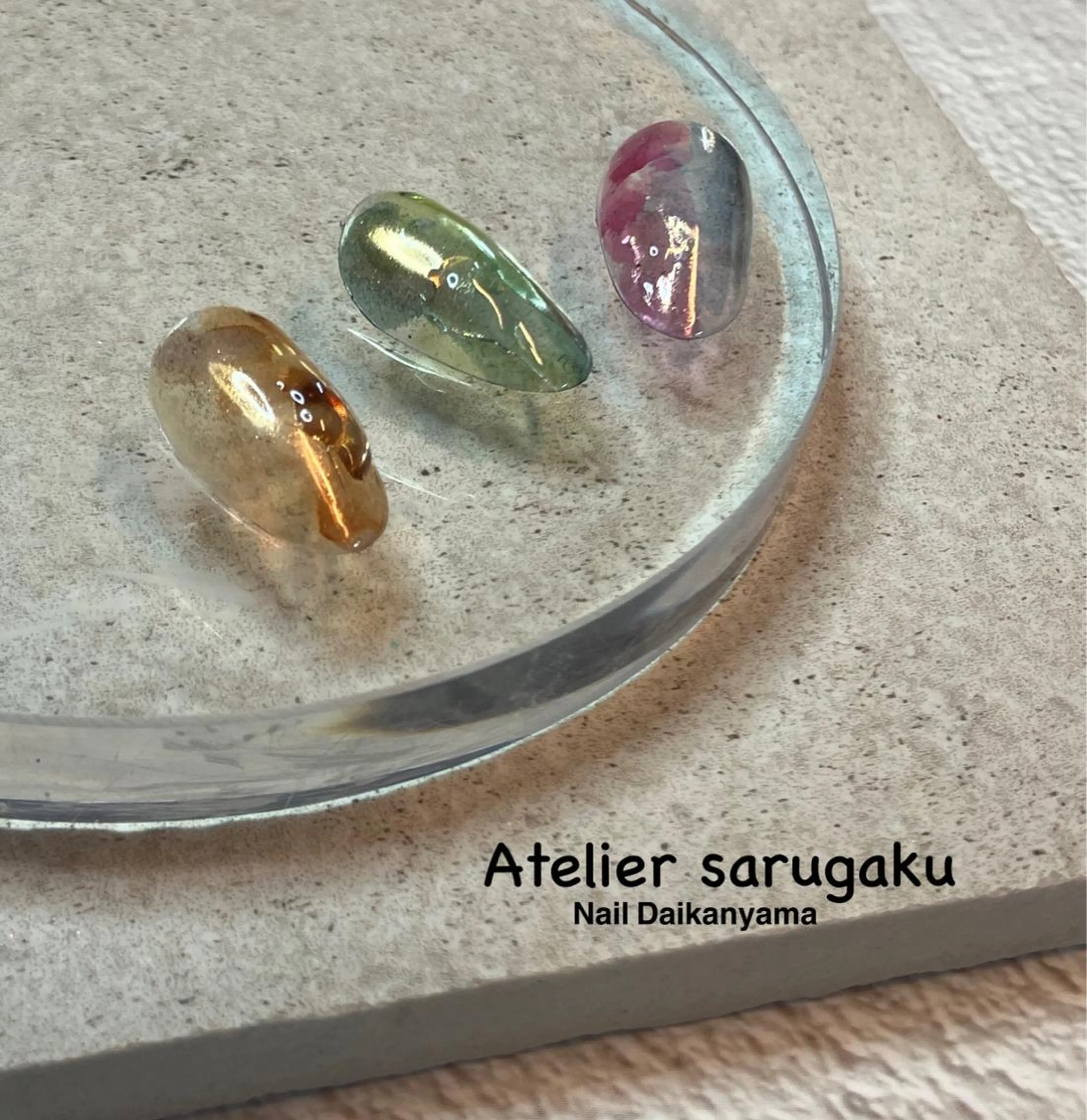 ミディアム sususu. shiomiのネイルデザイン