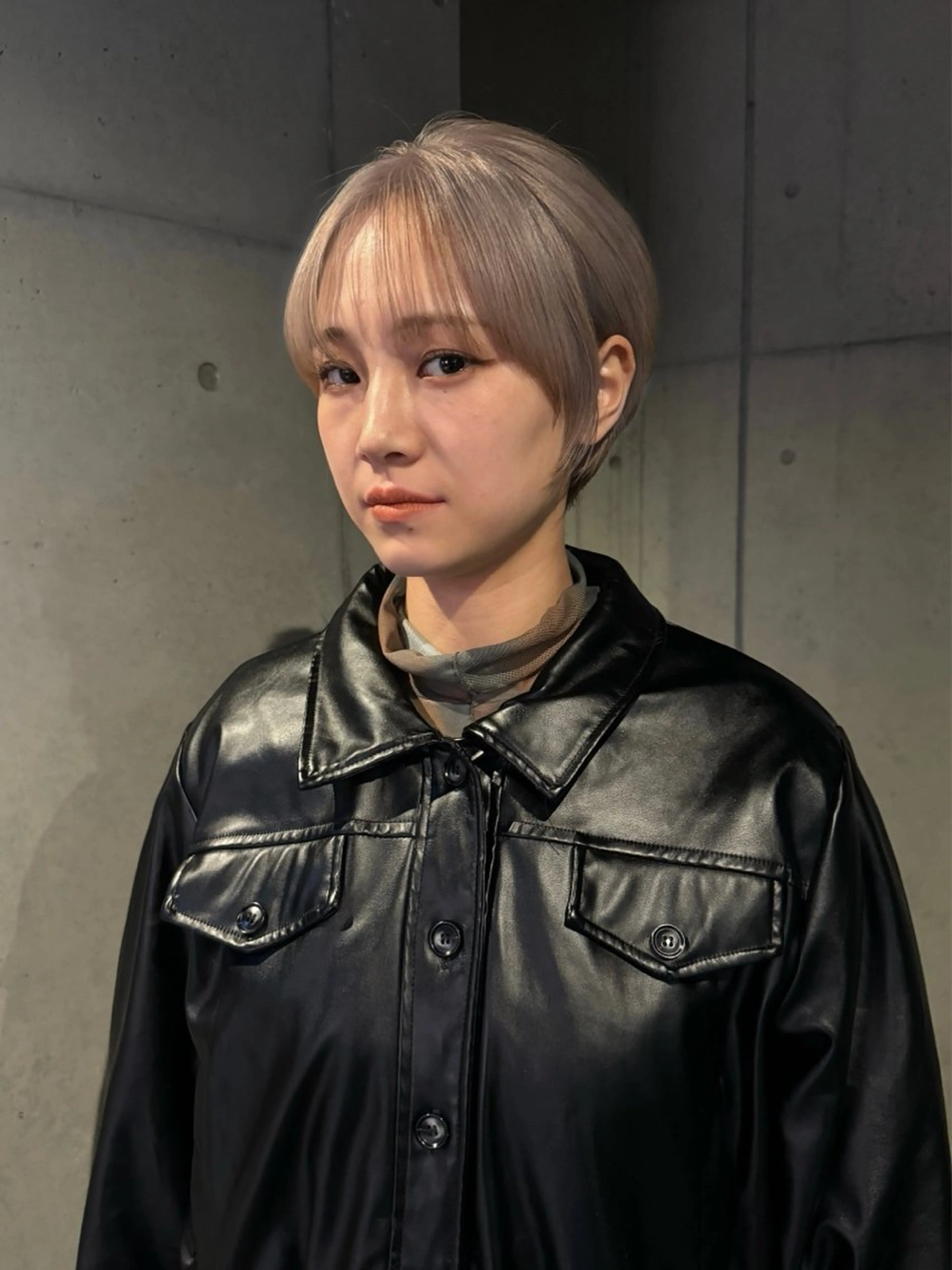 ショート カラー だいち/ハイトーン/ デザインカラーのヘアスタイル