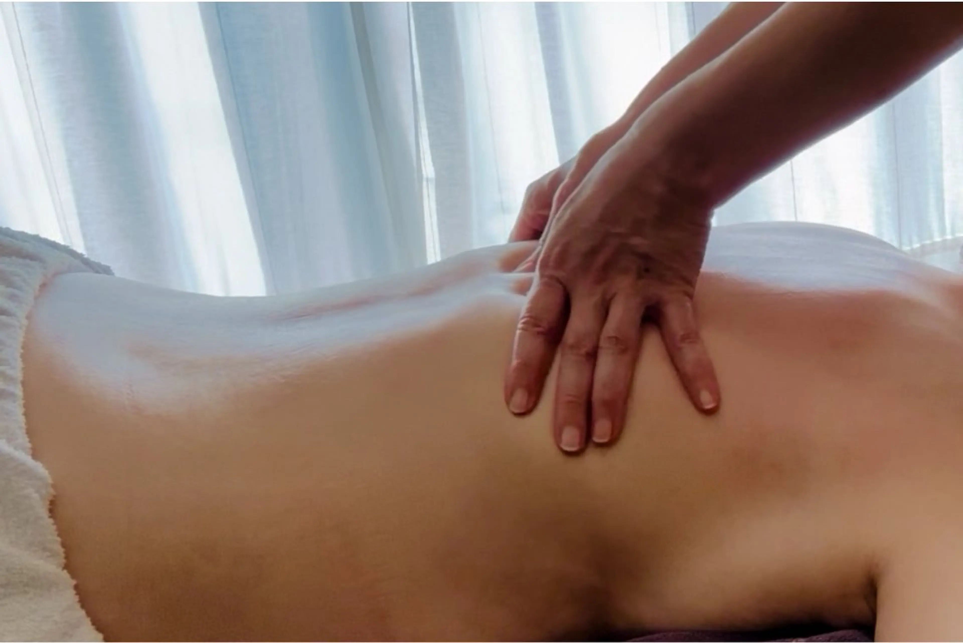 両脚＋背中トリートメント（120分コース）の写真