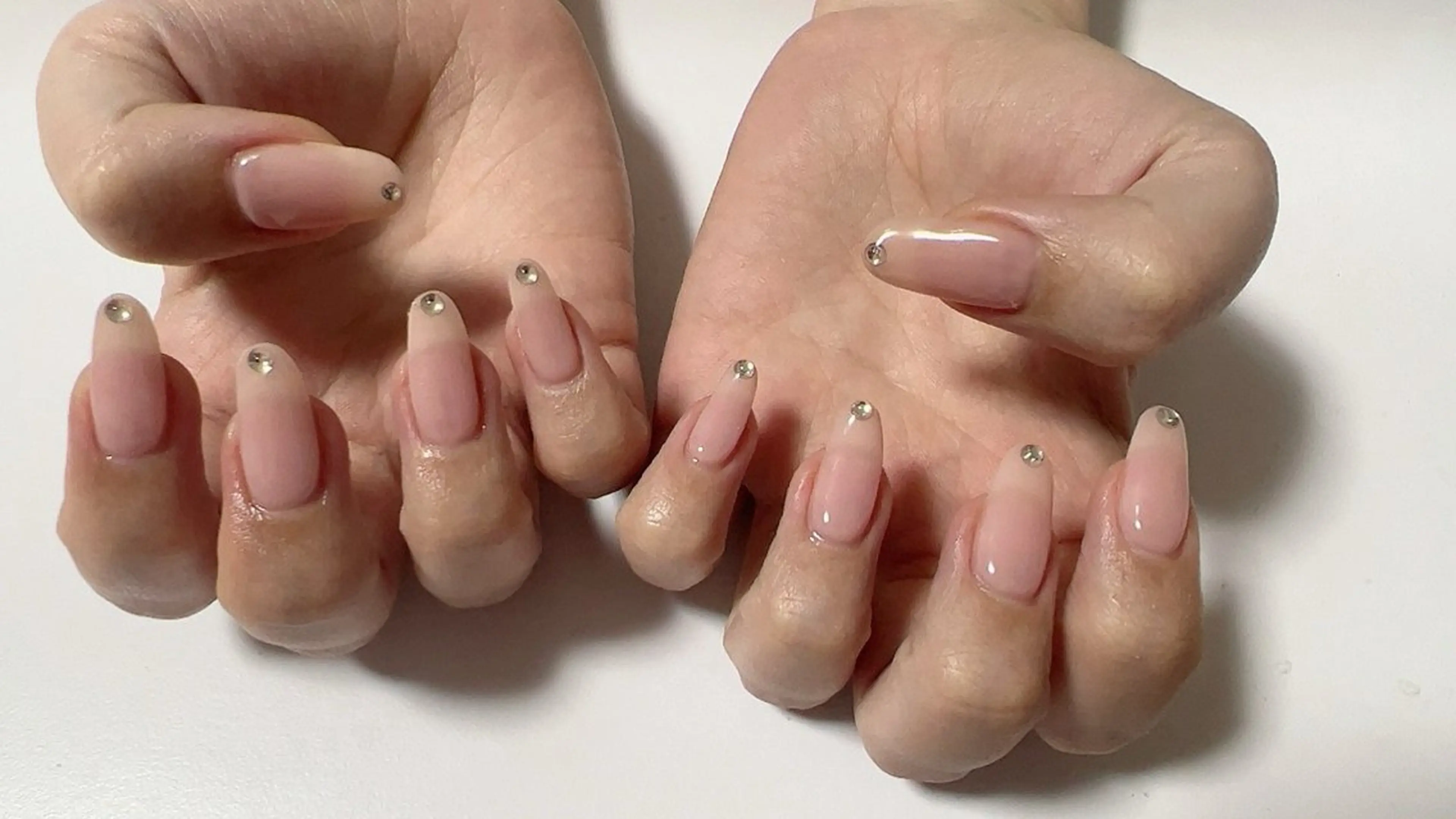 ネイル オーロラネイル フットネイル フレンチネイル ジェルネイル 韓国ネイル kikinail 溝の口のネイルデザイン